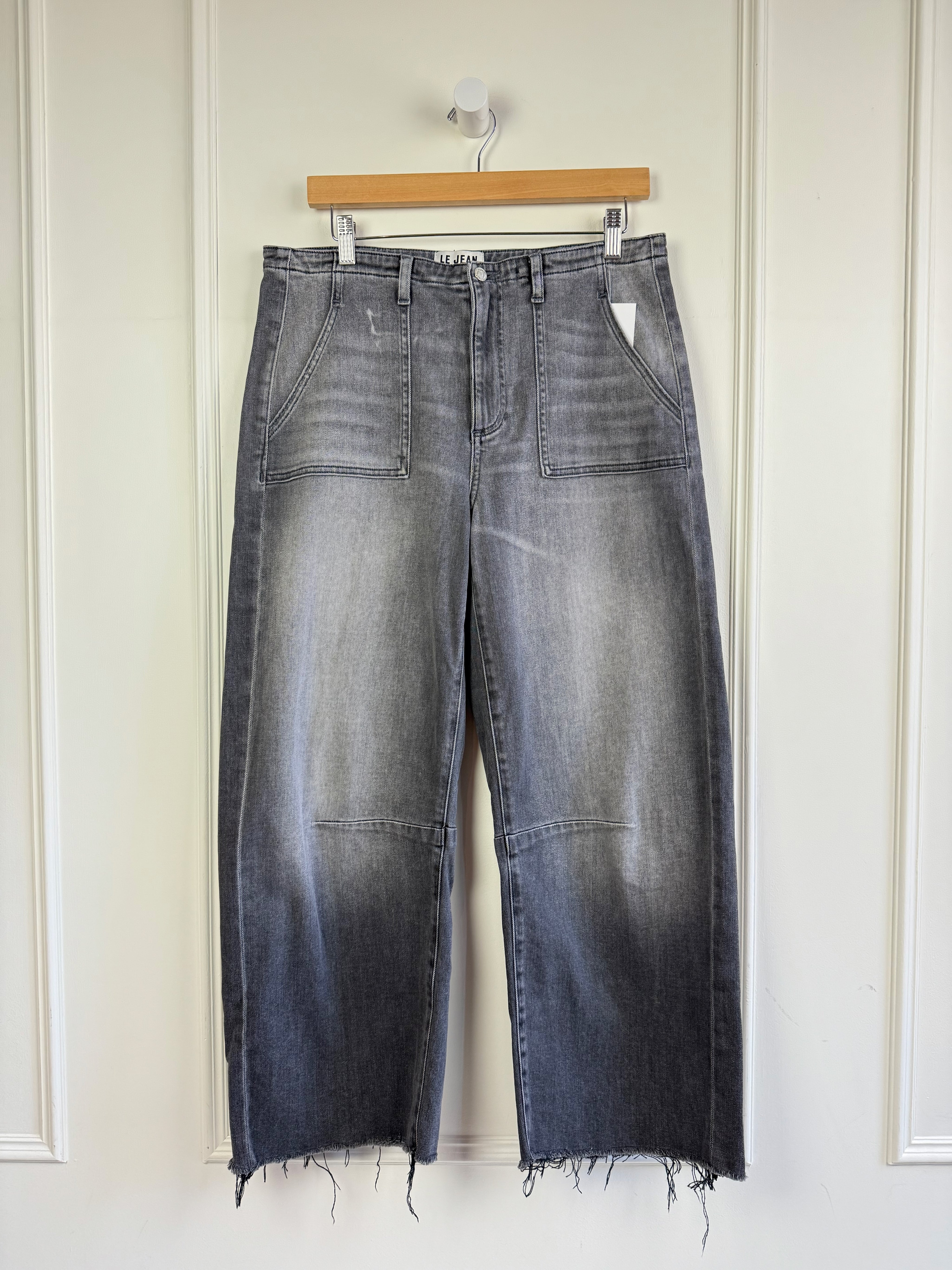 Le Jean Grey Denim (8/29)