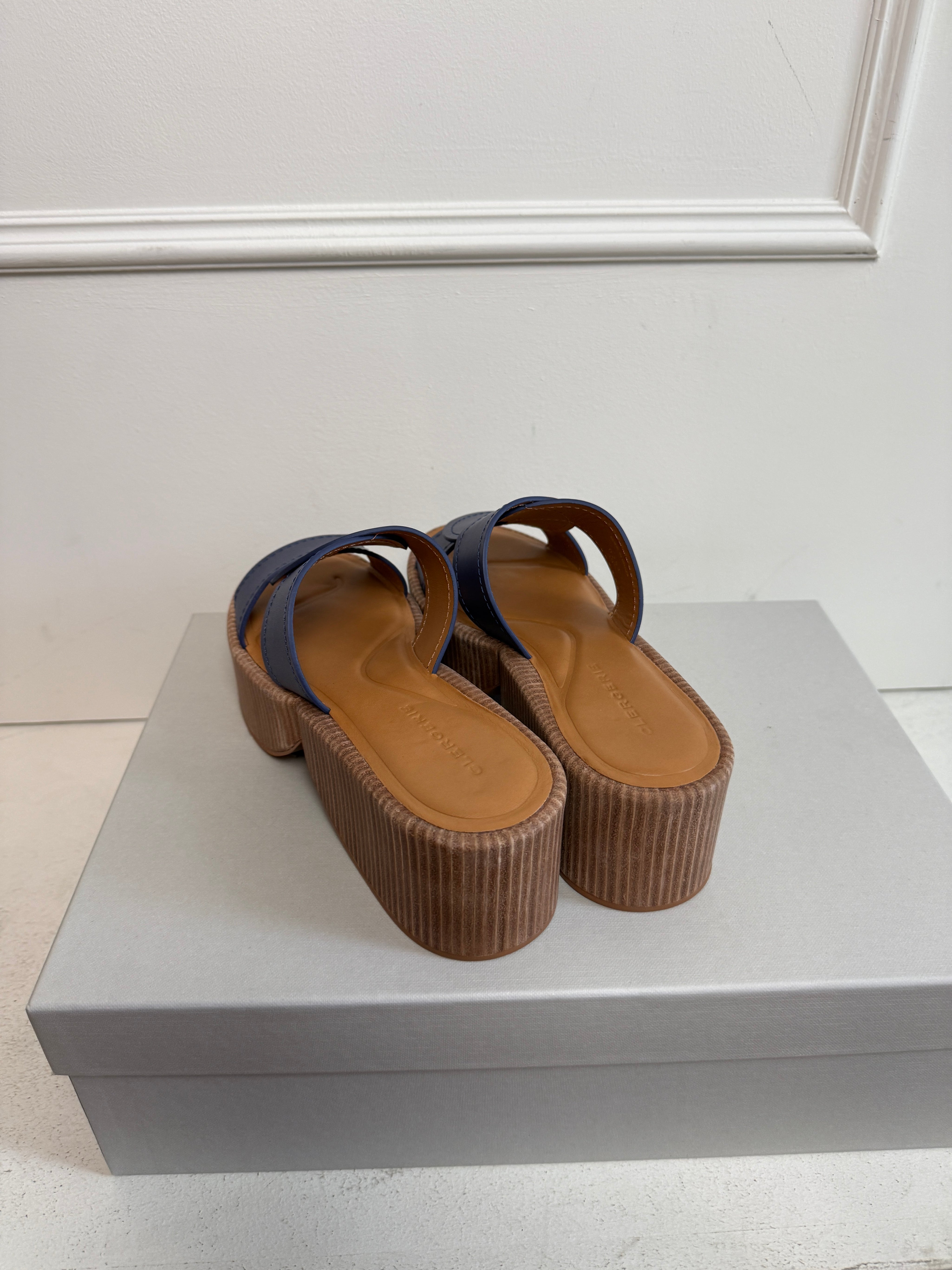 Clergerie Fodie Sandal (39)