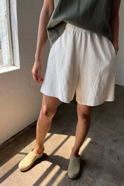 Le Bon Shoppe - Flared Basketball Shorts | Naturel