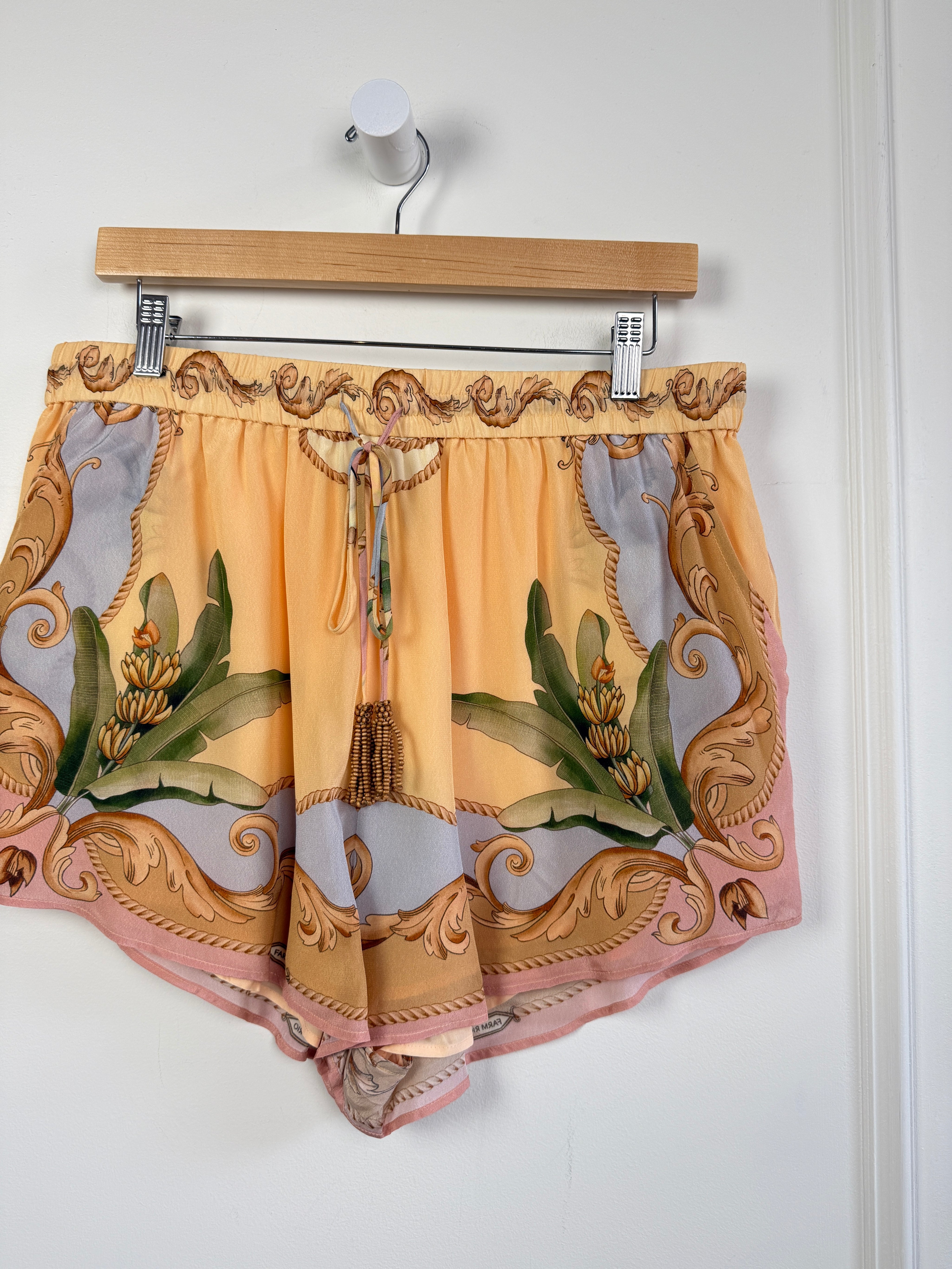 Farm Rio Pattern Shorts (L)