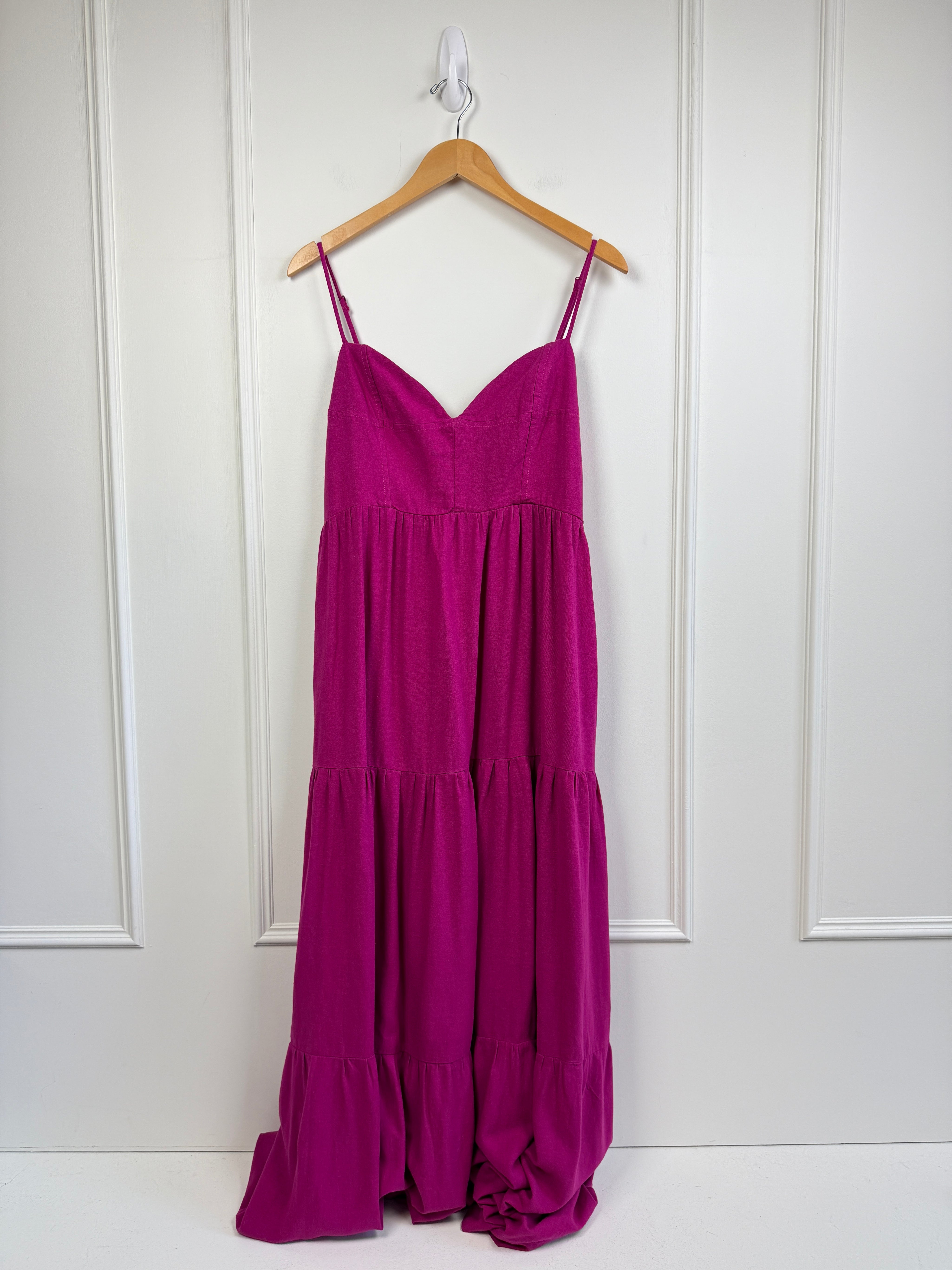 Farm Rio Magenta Dress (M/L) Farm Rio Magenta Dress (M/L)
