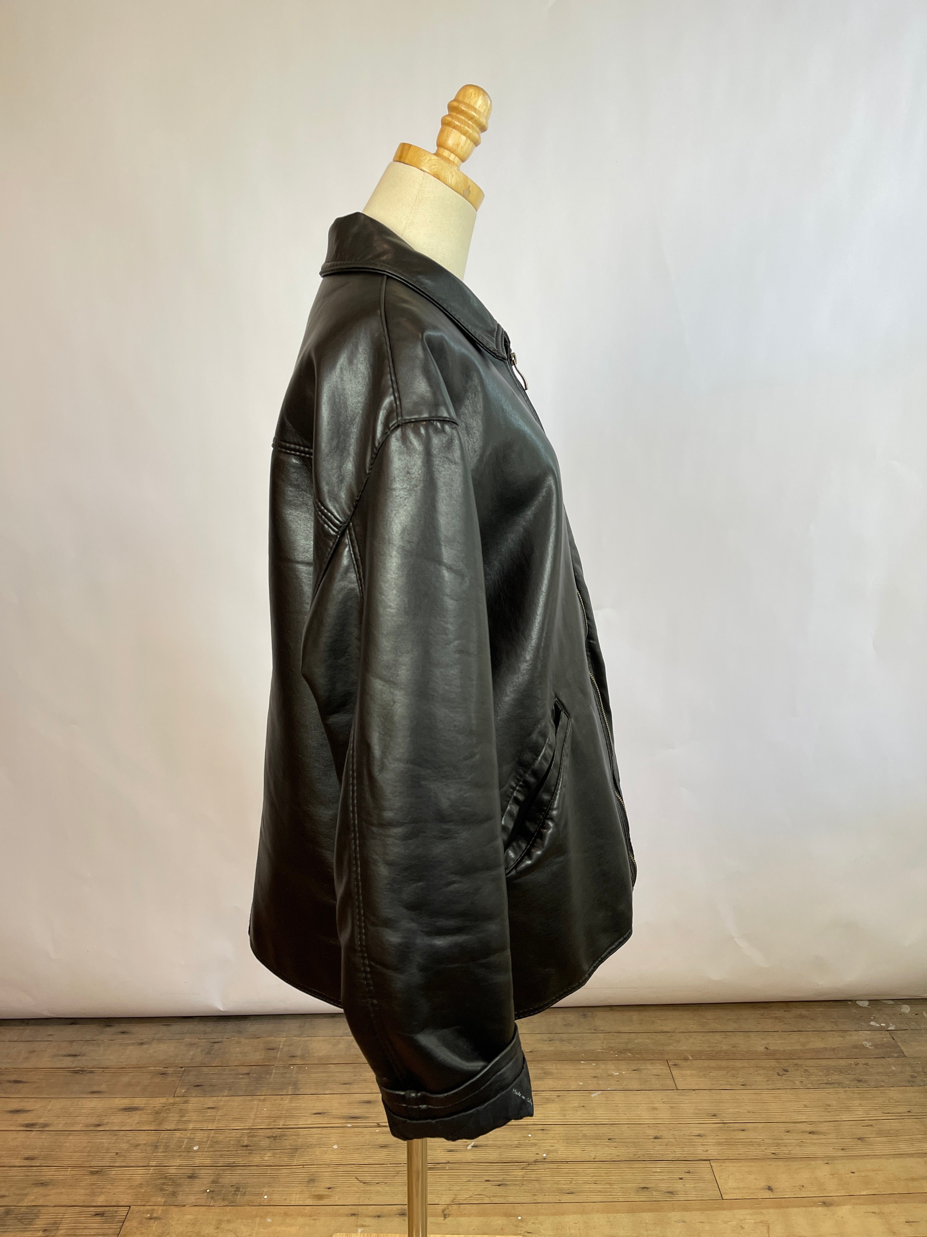 Vintage Black Leather Jacket (L/XL)