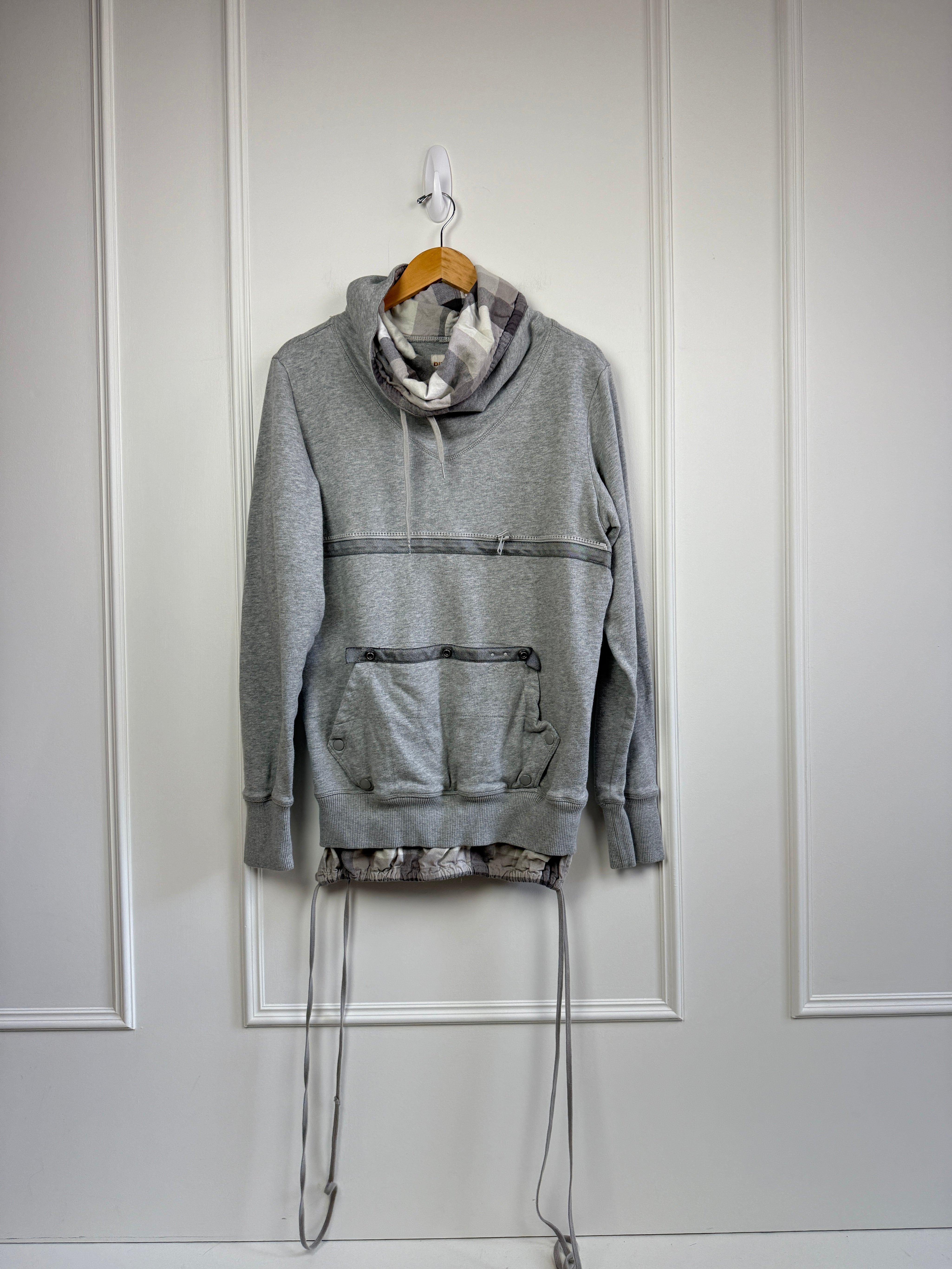 Vintage Diesel Sweatshirt Jacket (L)