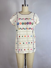 Vintage Embroidered Top (S/M)