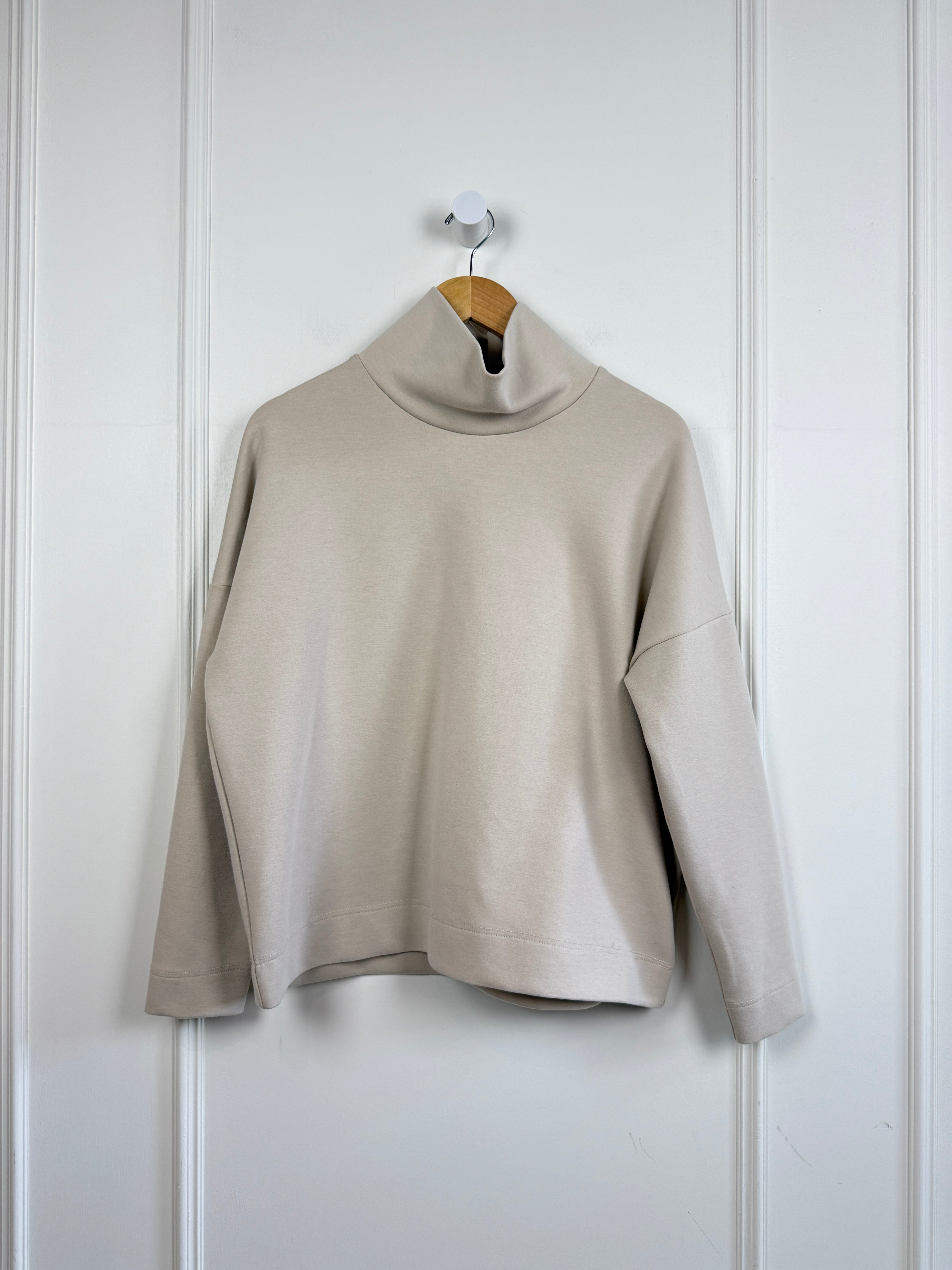 Psophia Turtleneck (M)