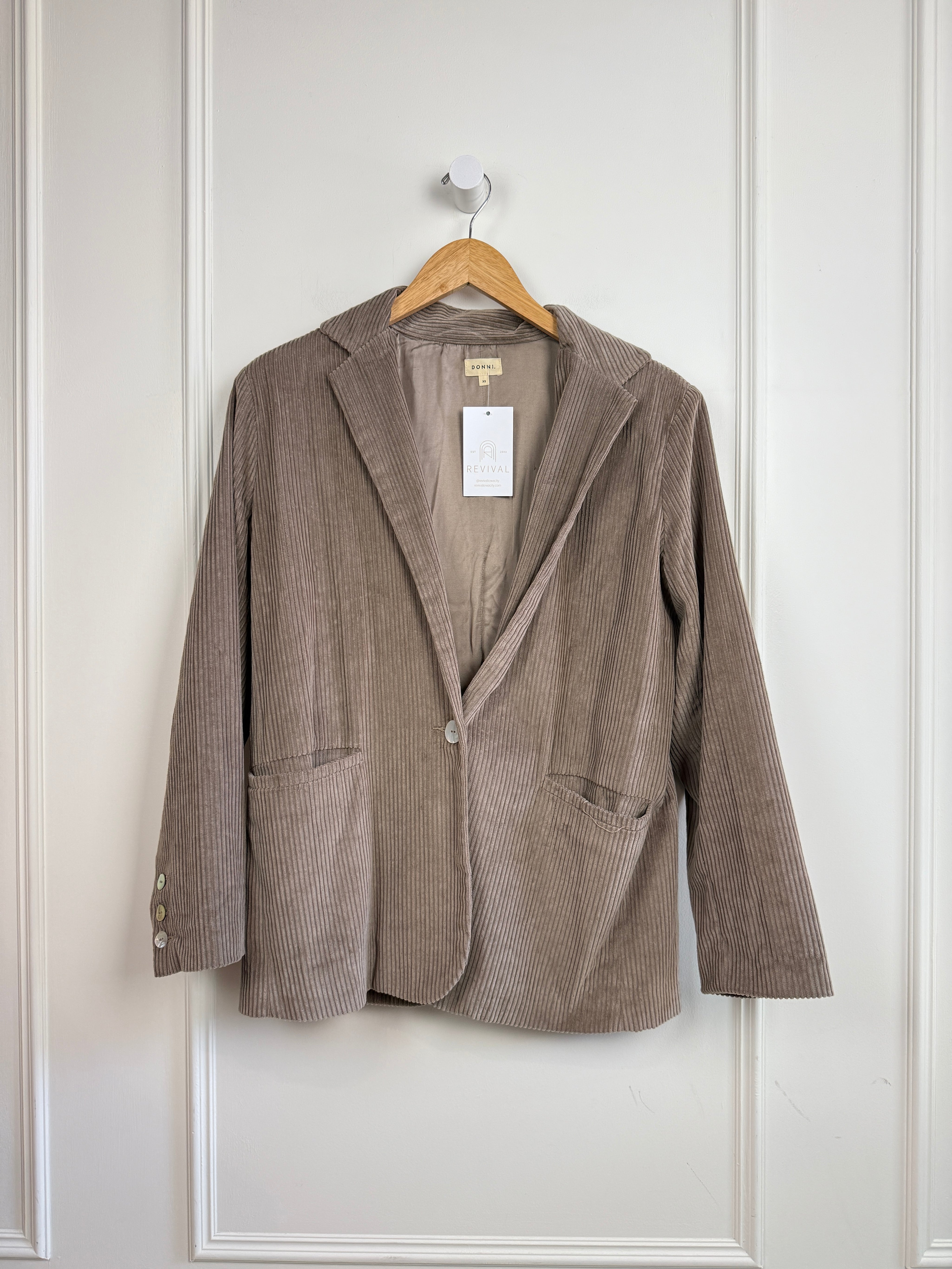 Donni Corduroy Blazer (XS)