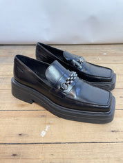 Vagabond Square Toe Loafers (38)