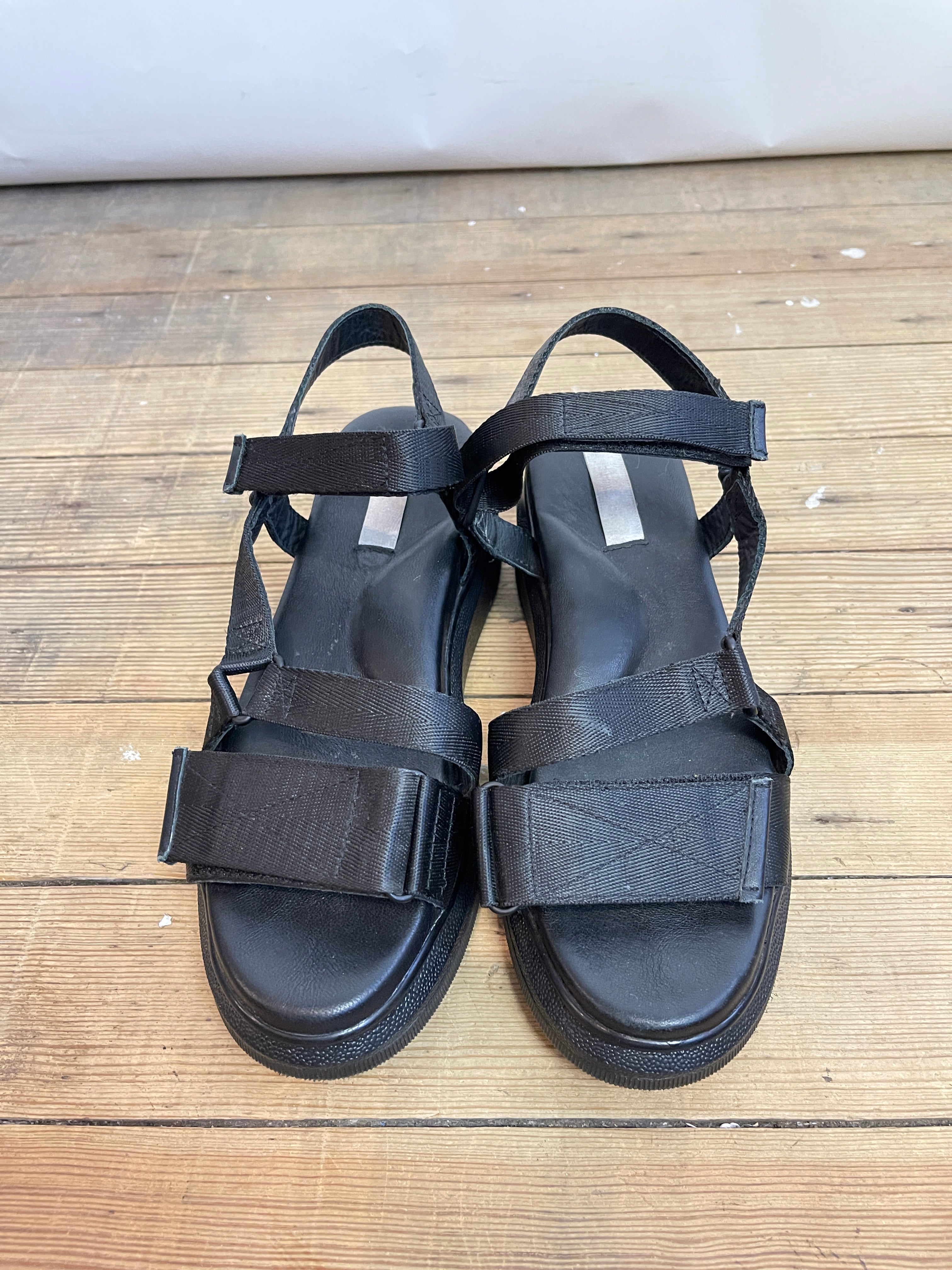 Suzanne Rae Black Sandals (39)