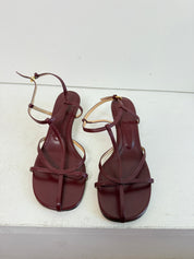Dear Frances Tee Sandal in Bordeaux (39)