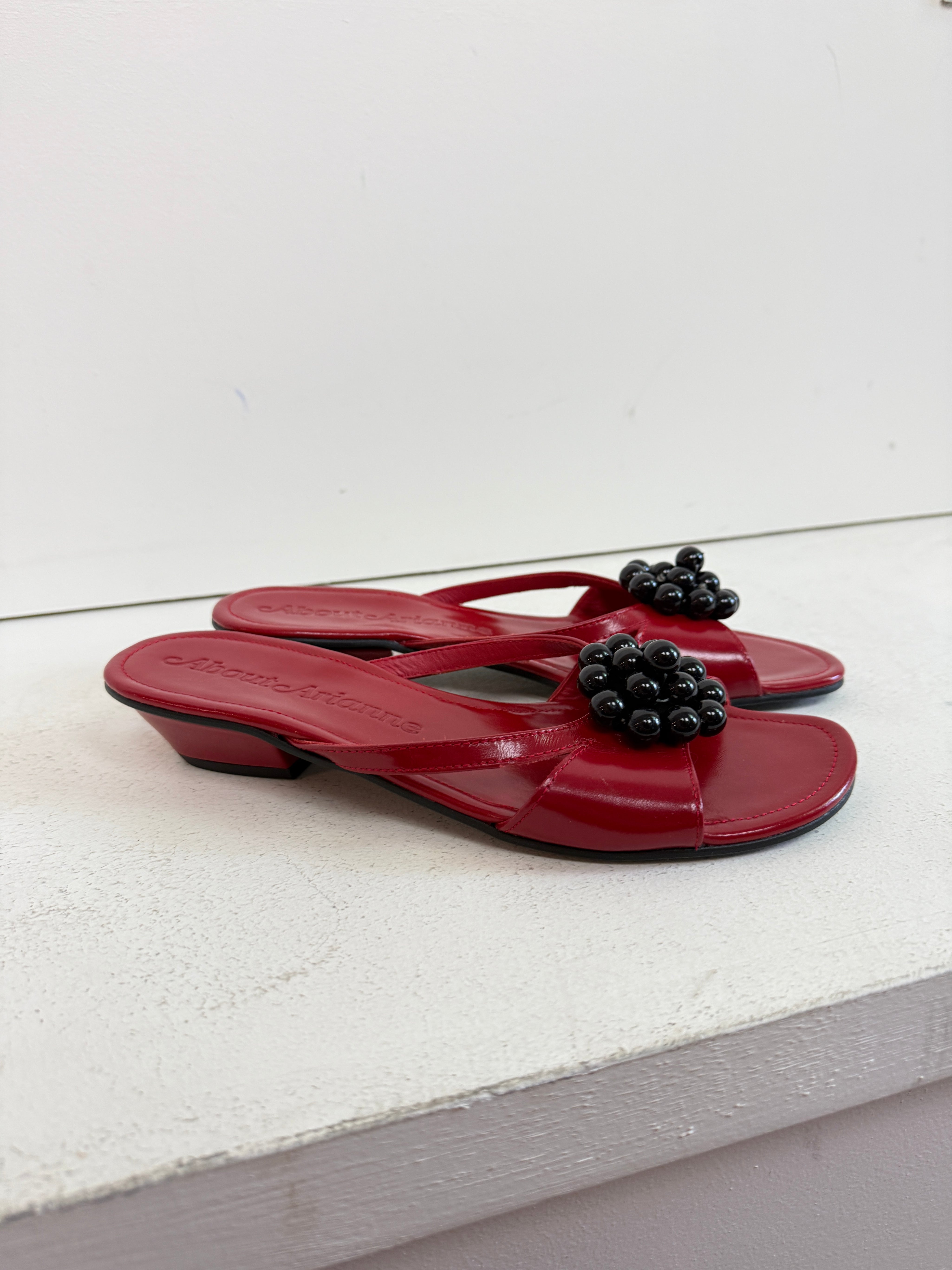 About Arianne Flora Red Heel (40)