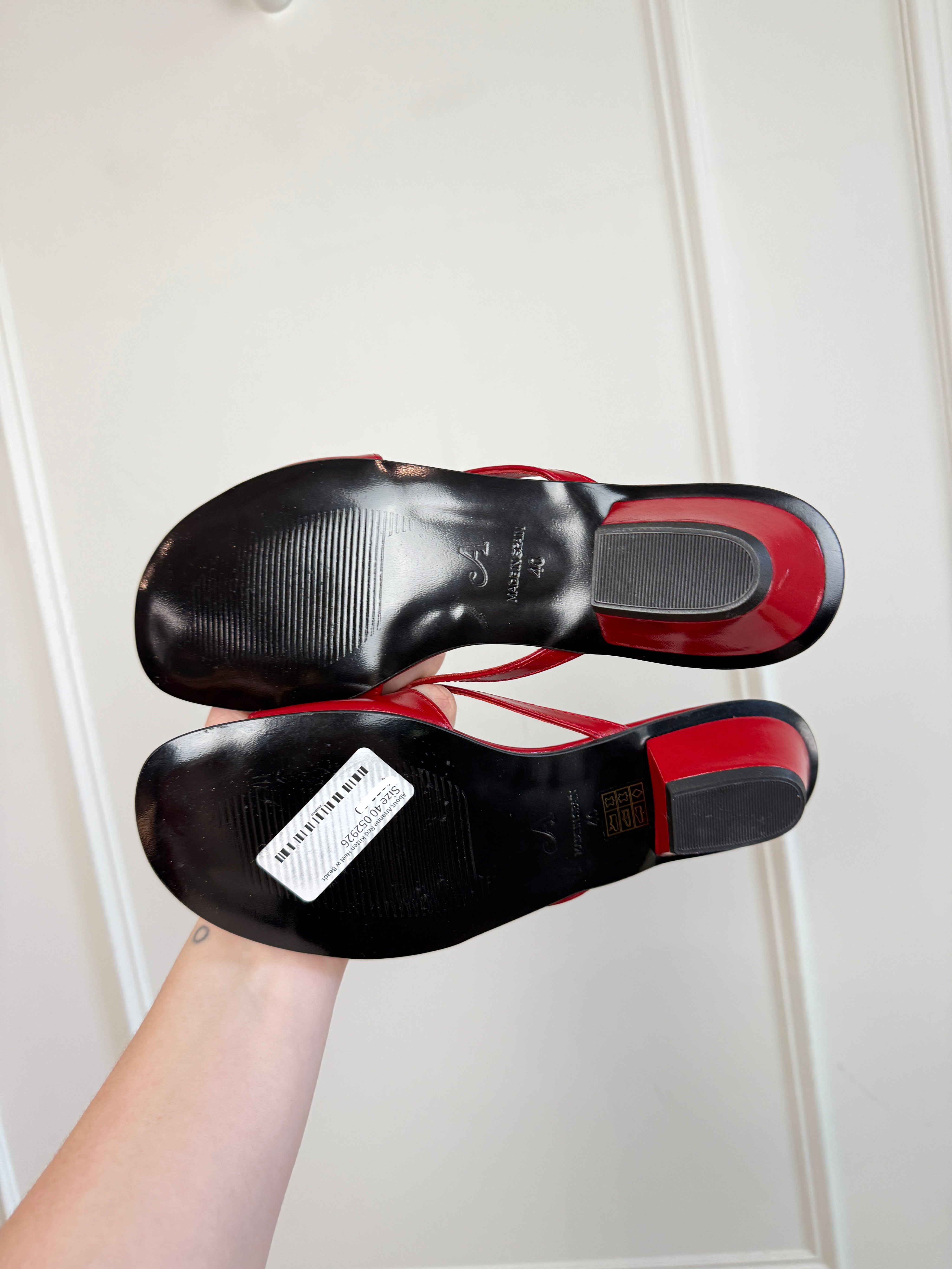About Arianne Flora Red Heel (40)