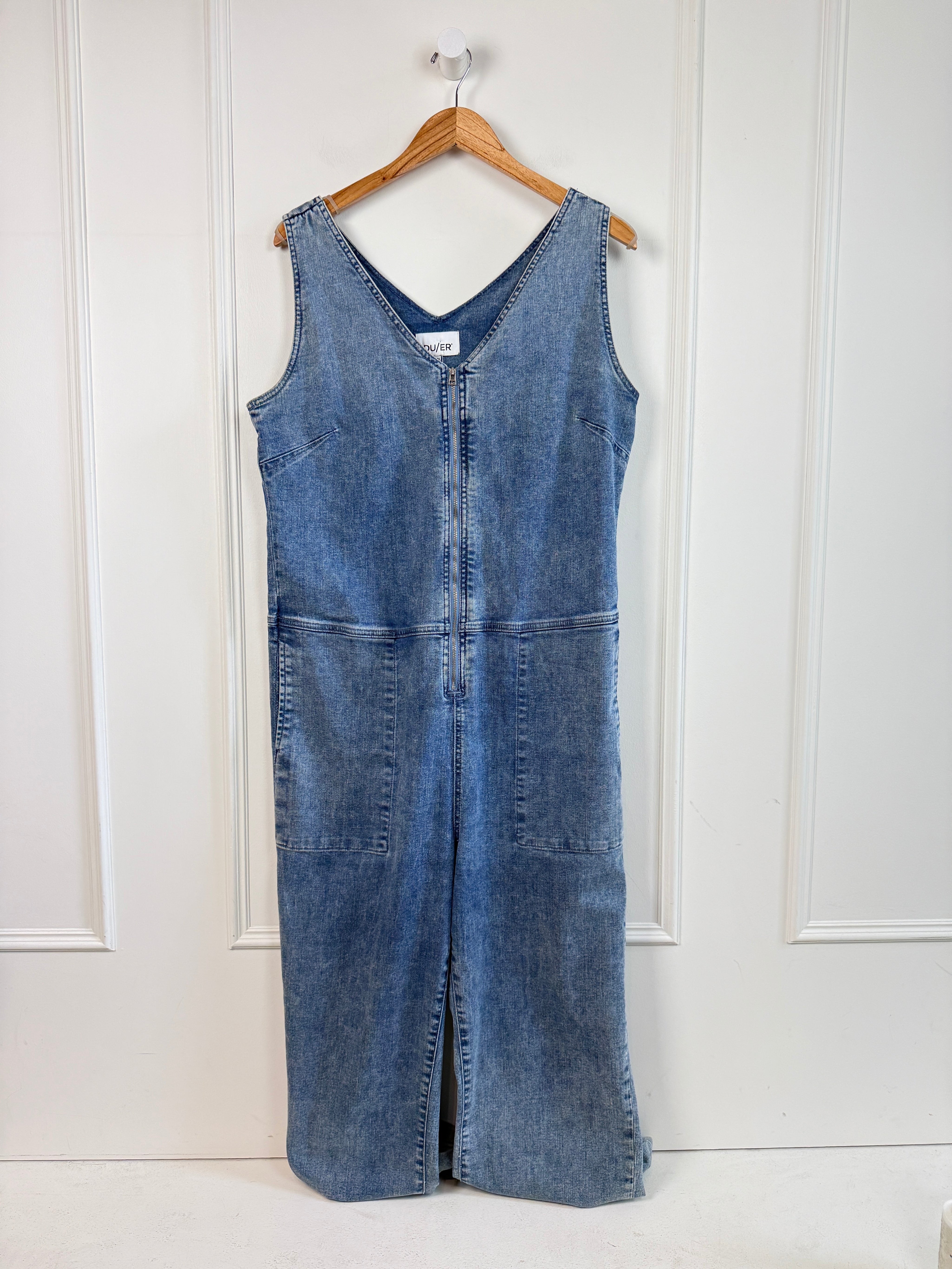 Du/ER Jumpsuit (XL)