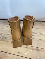 LoQ Lazaro Patent Boots (39)