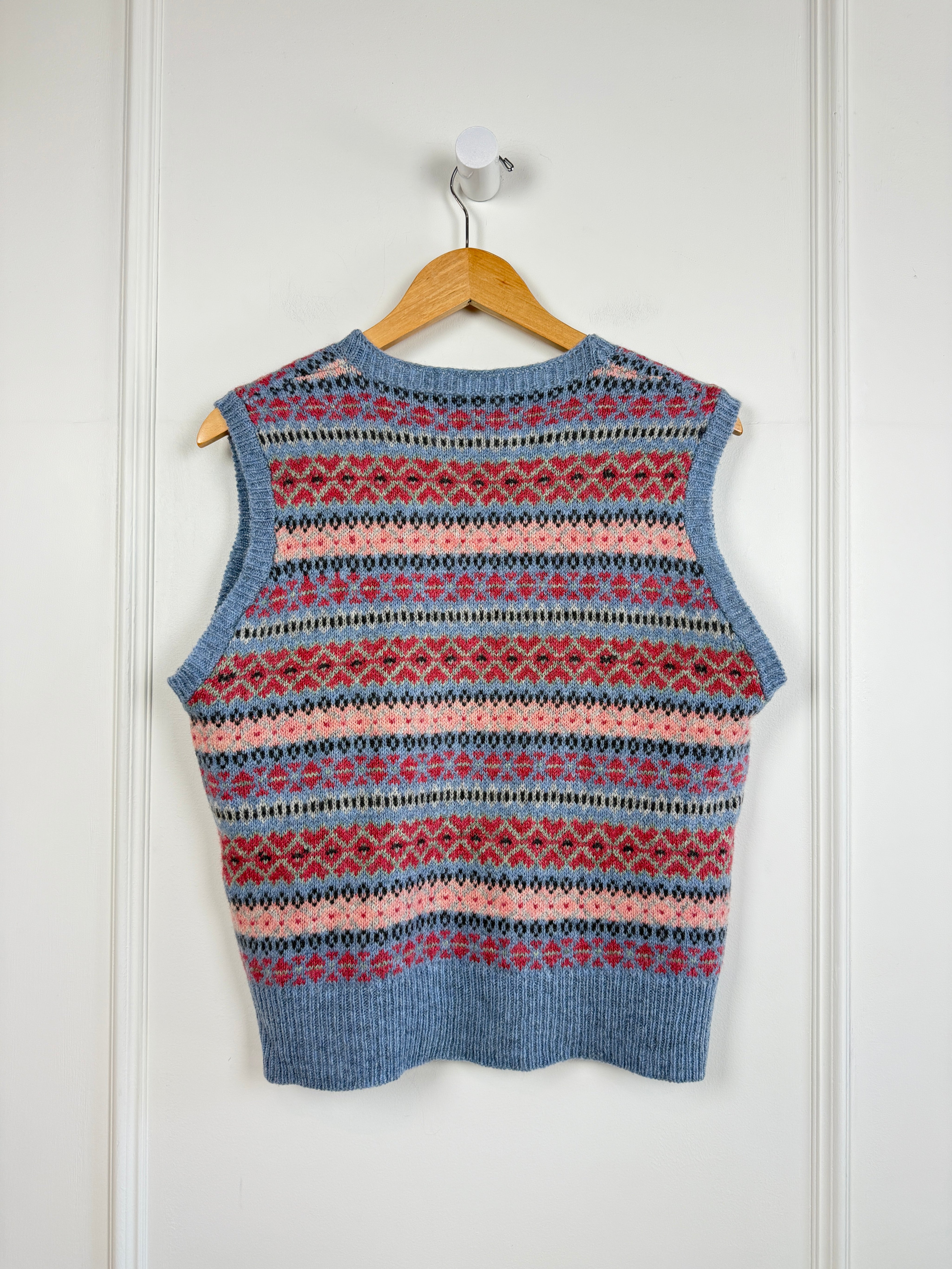 Brora Wool Pattern Vest (L)