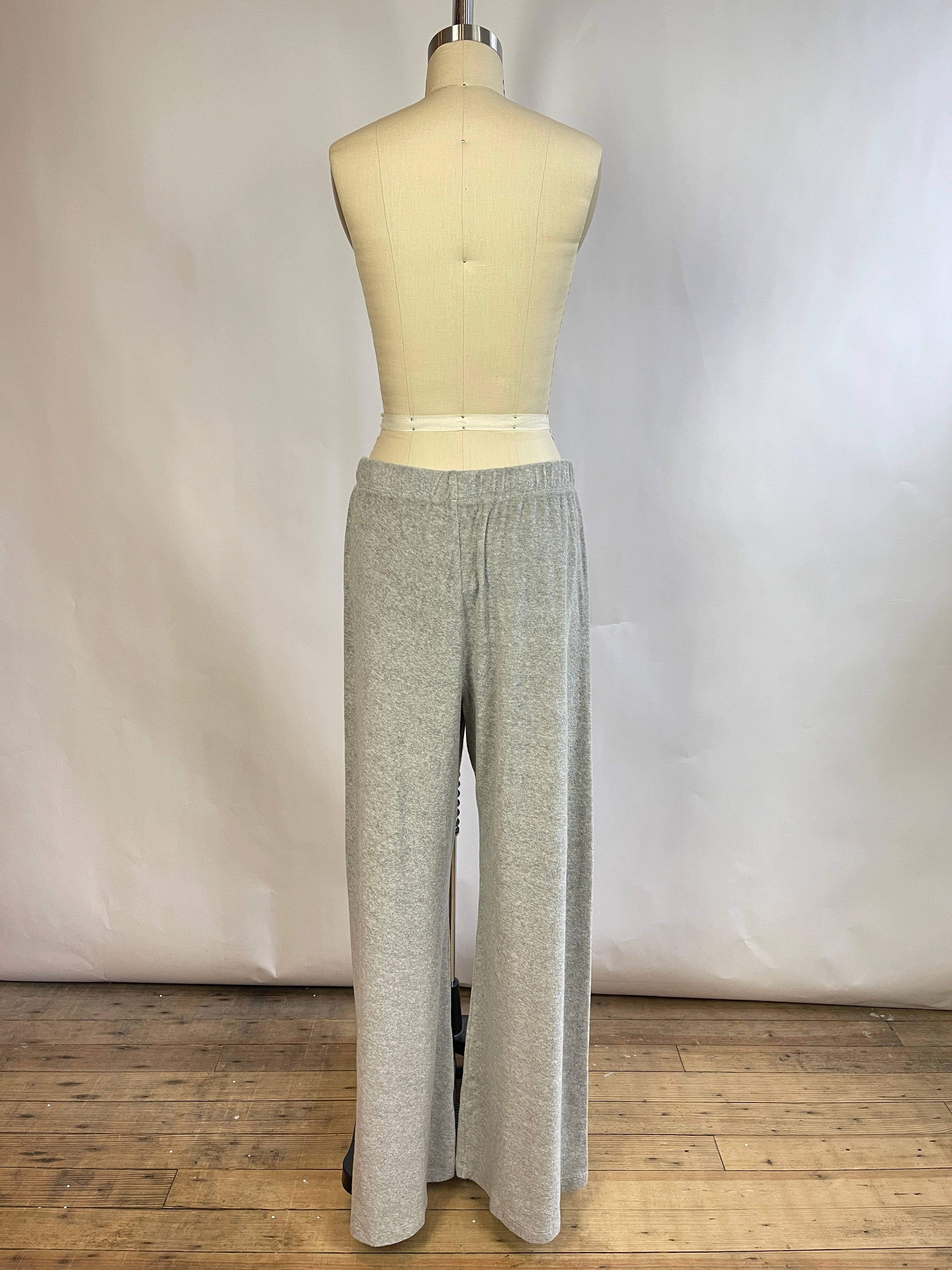 Suzie Kondi Grey Terry Sweatpants (L)