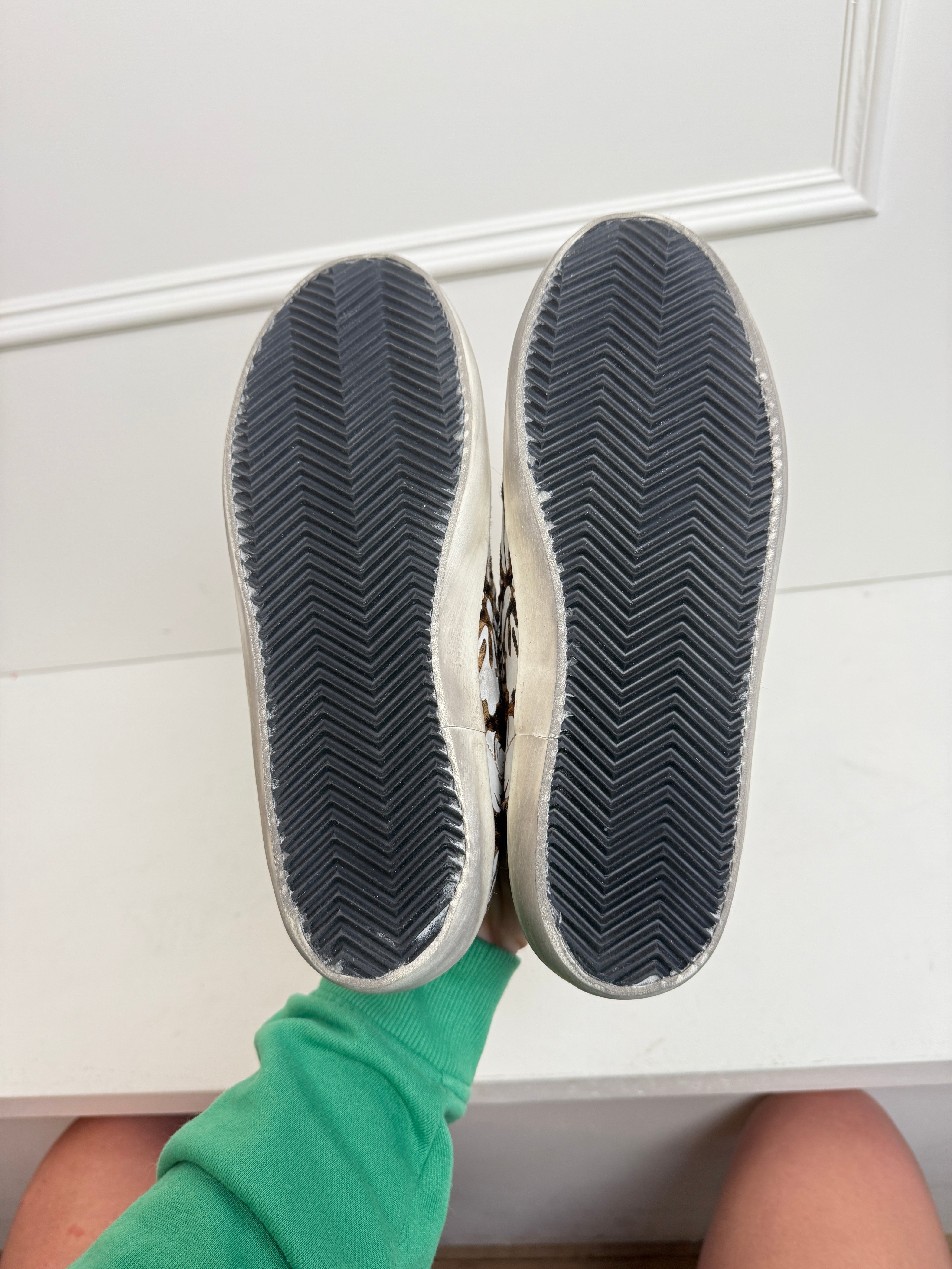 Golden Goose Leopard Horsy Hibiscus (39)