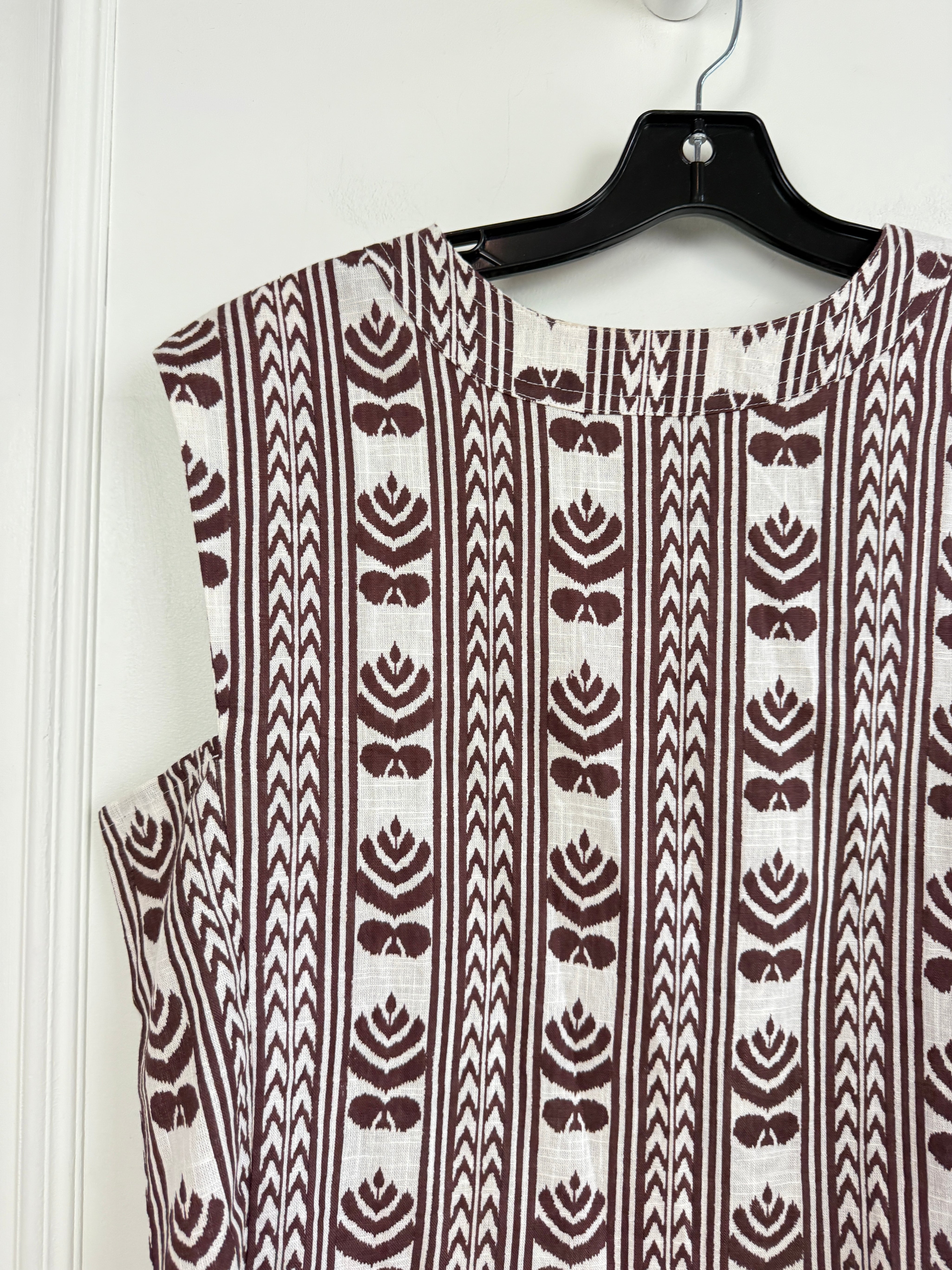 Julia Amory Slim Shell Top (L)