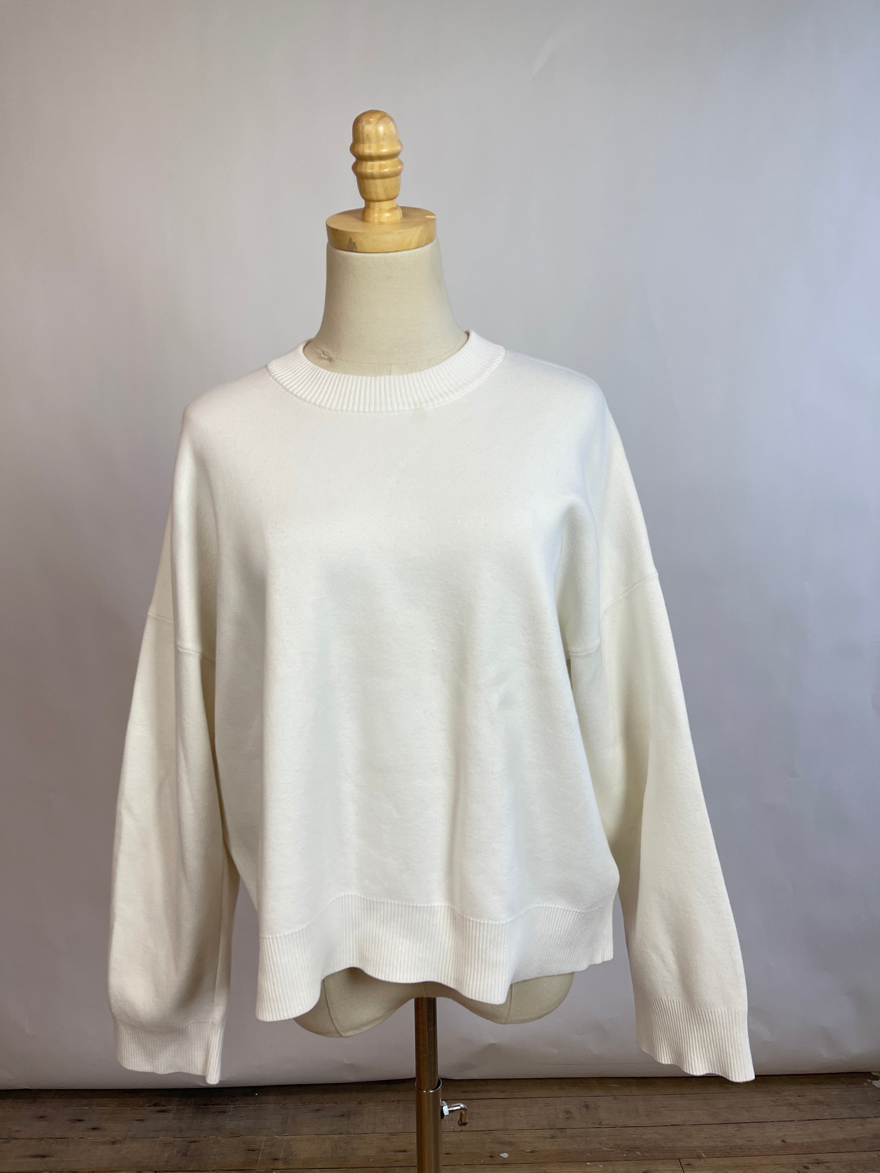 Vince White Sweatshirt (M)