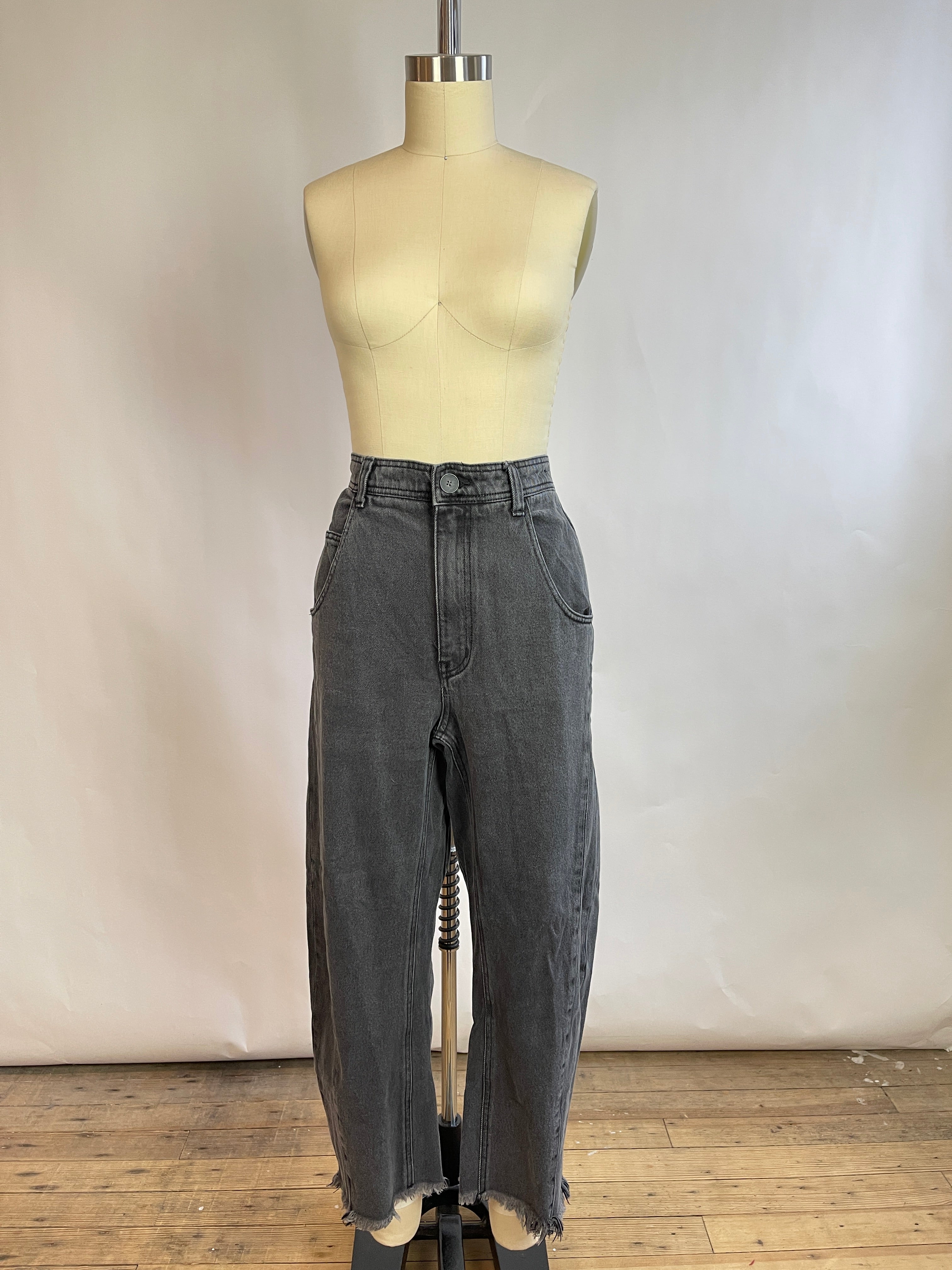 Free People Barrel Denim (6/28)