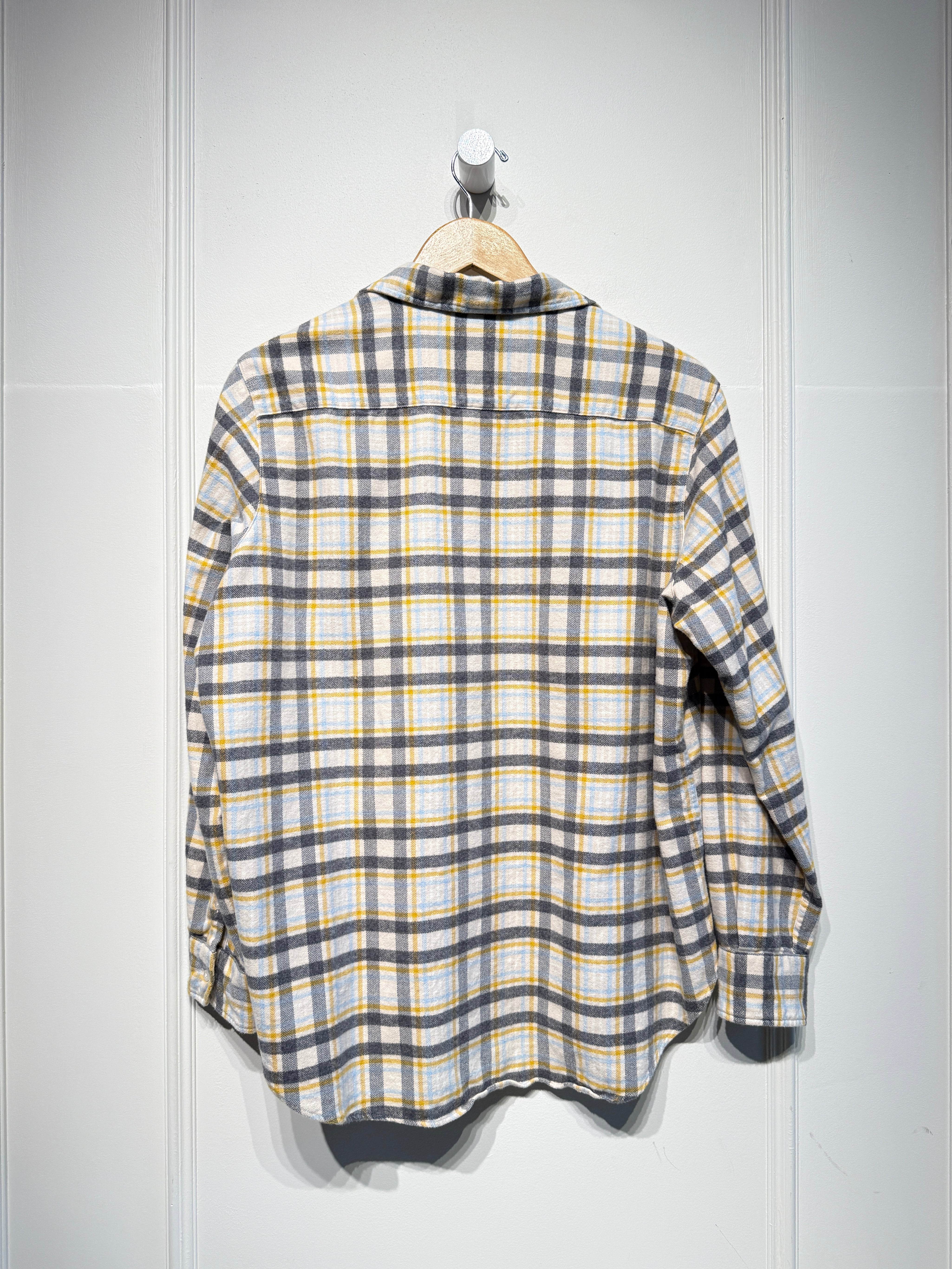 Frank & Eileen 'Eileen' Plaid Flannel Button Down (M)