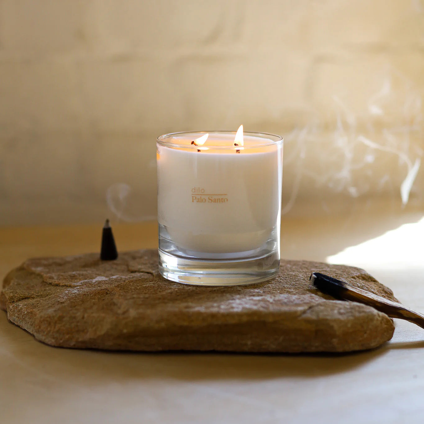 dilo - Palo Santo Candle