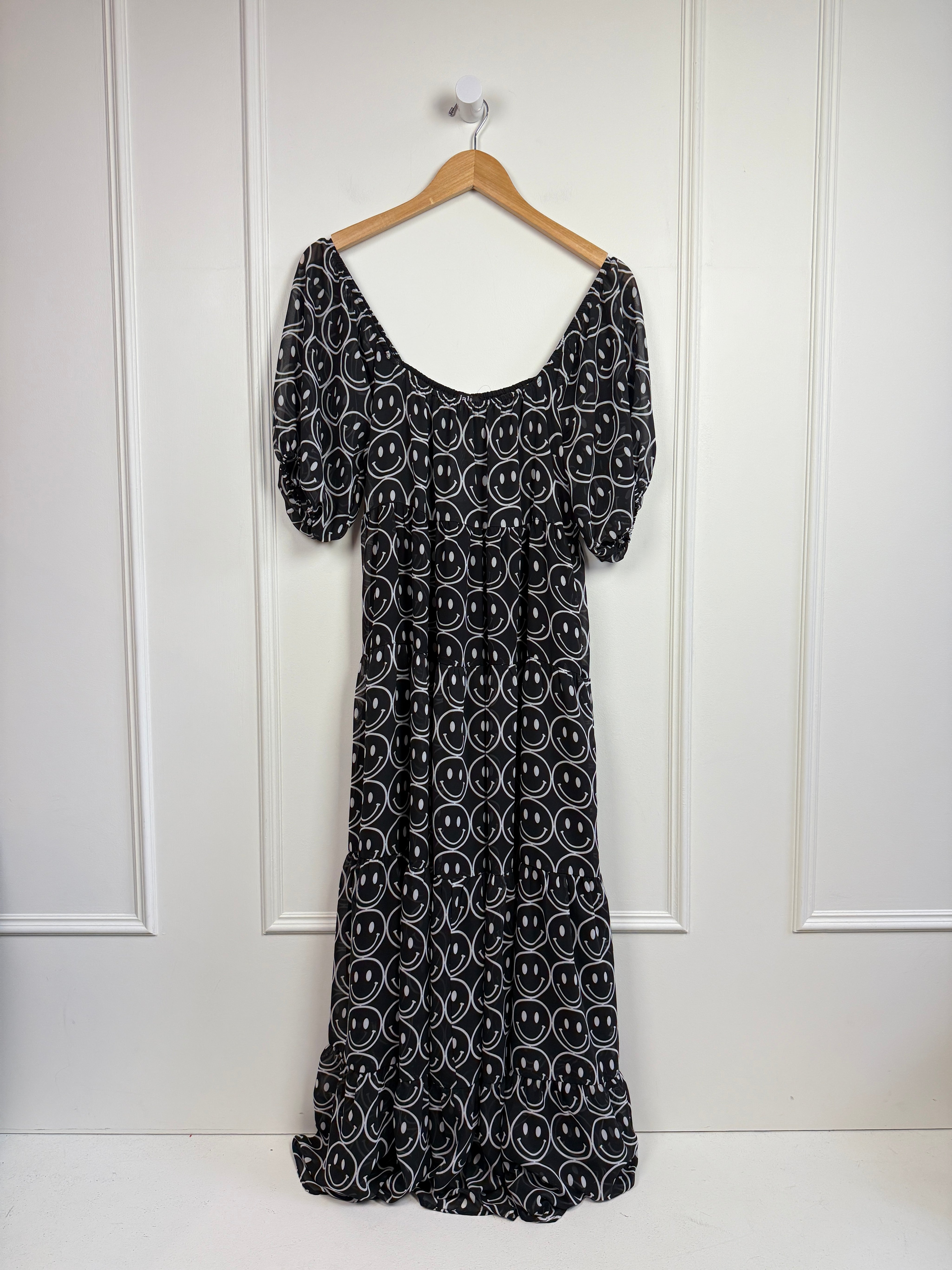 Dressed in LaLa Black & White Smiley Dress (S)