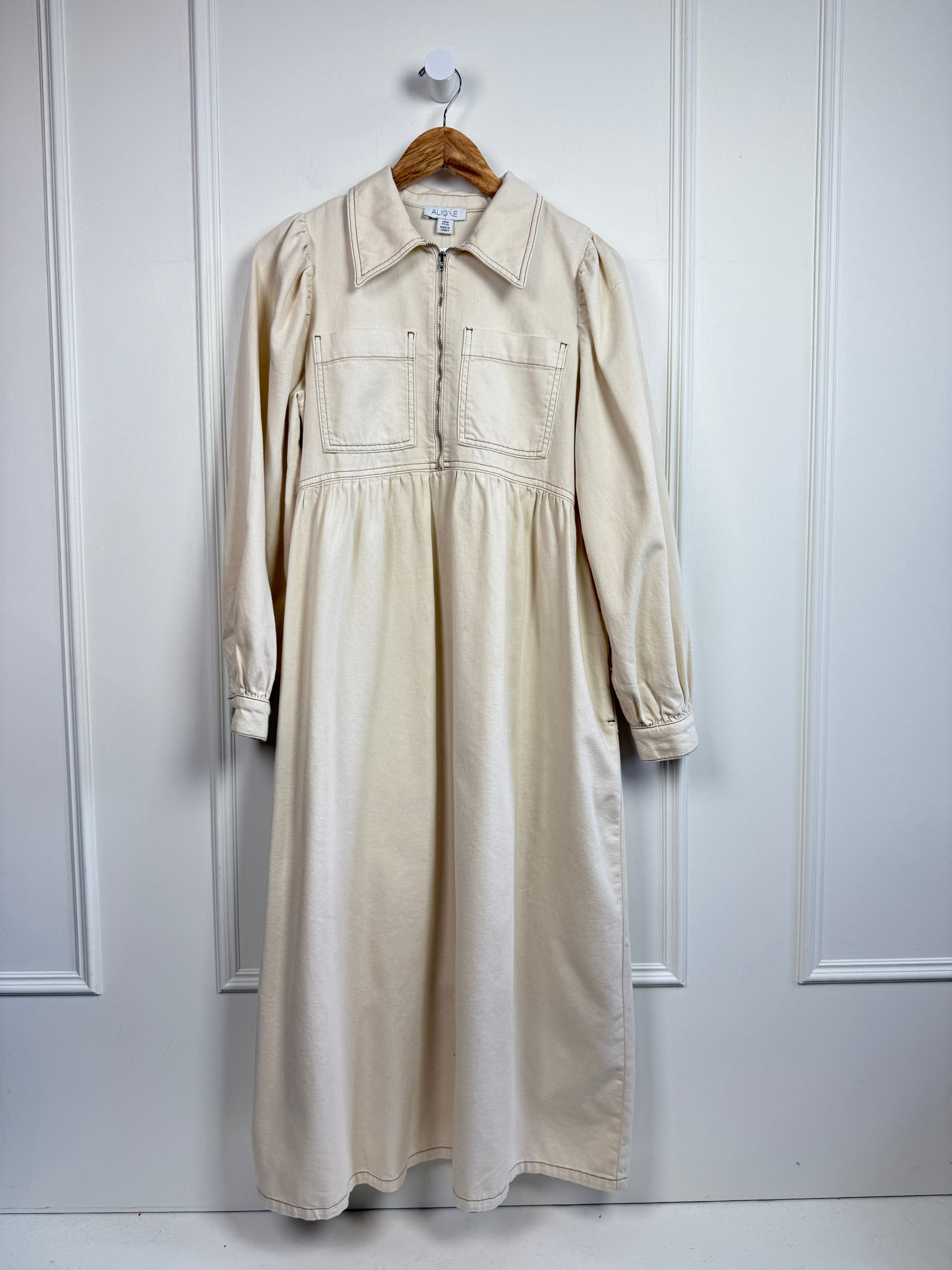 Aligne Cream White Dress (M)