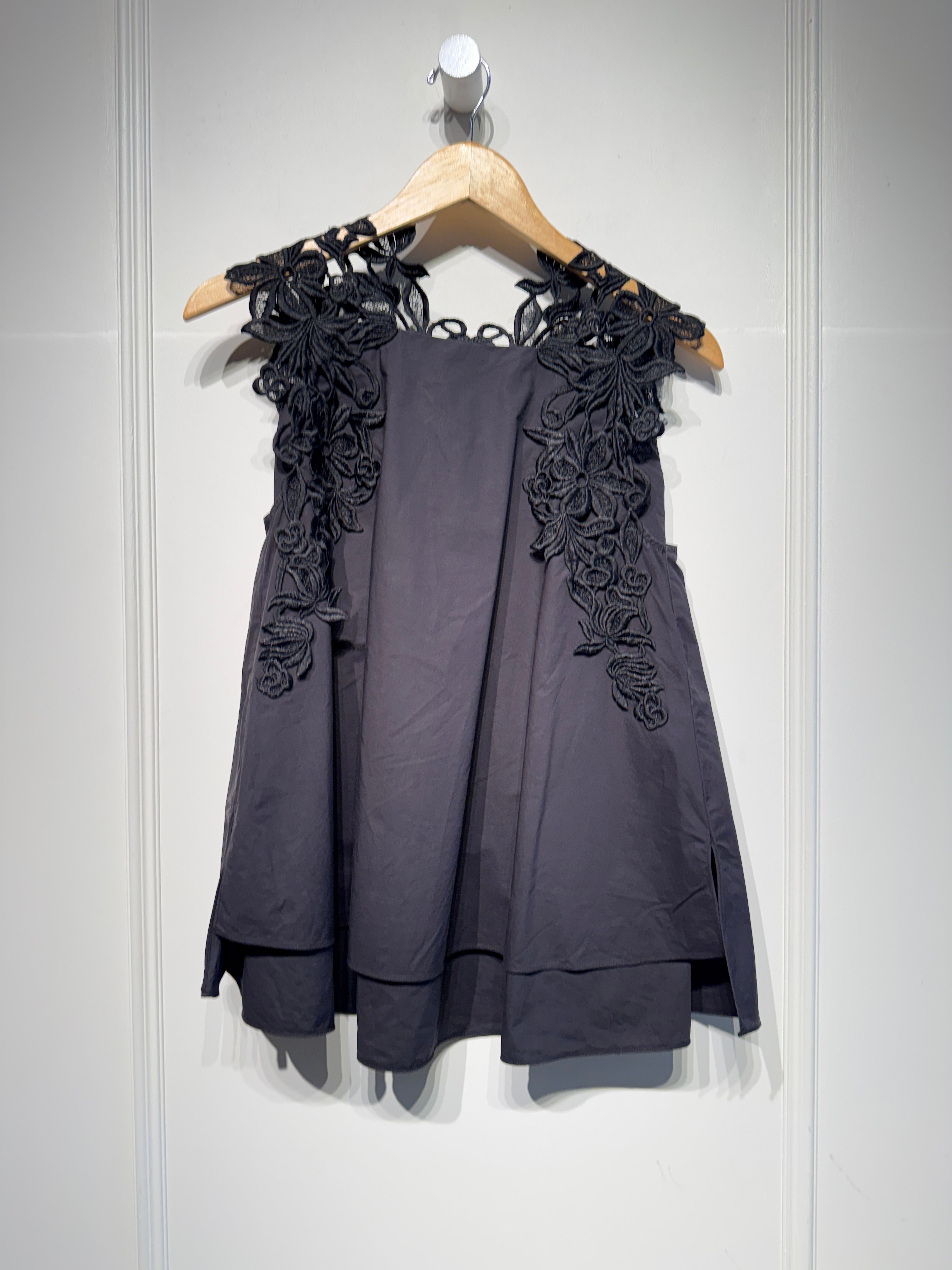 Psophia Black Tank (M)