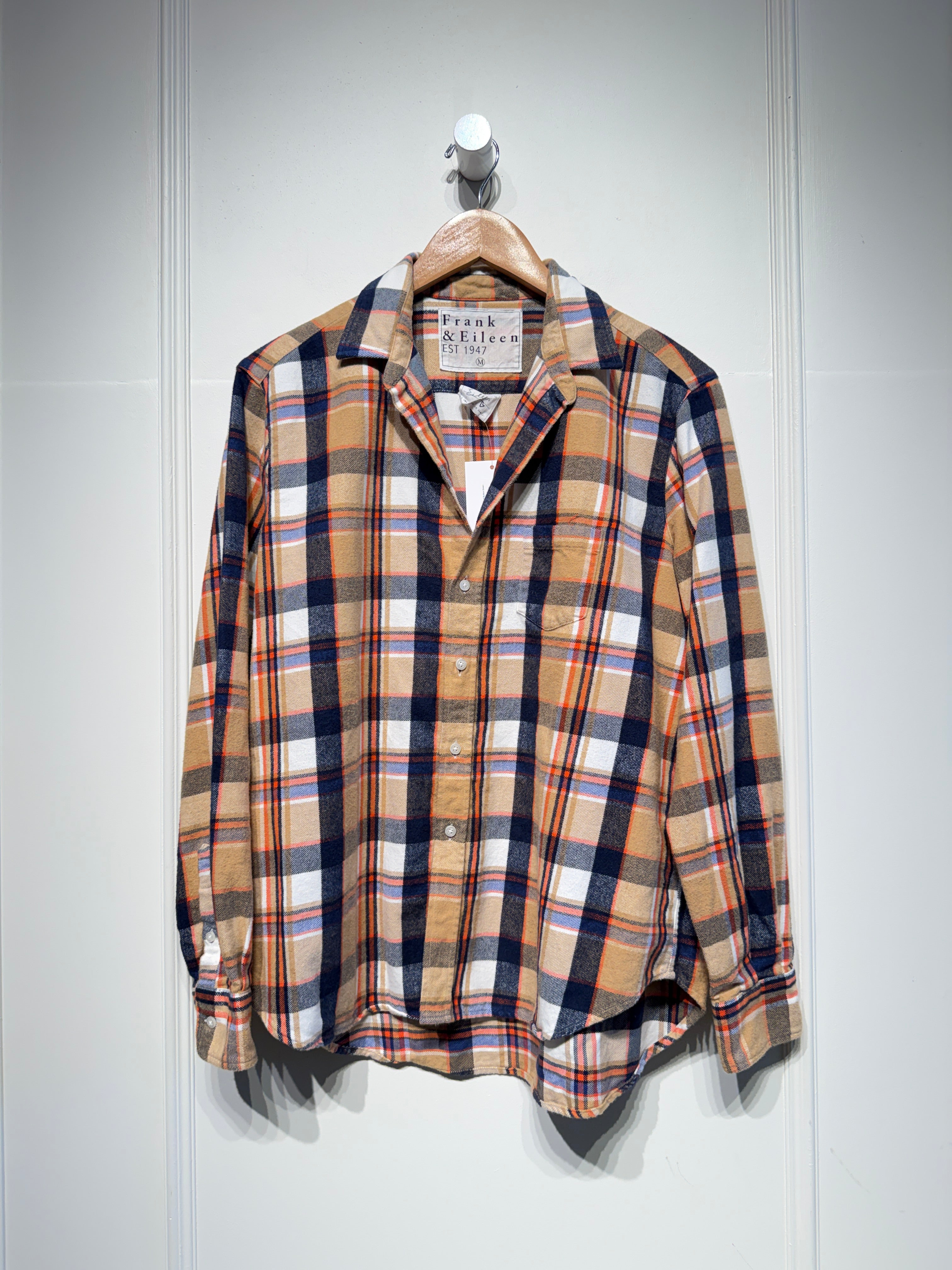 Frank & Eileen 'Eileen' Plaid Flannel Button Down (M)