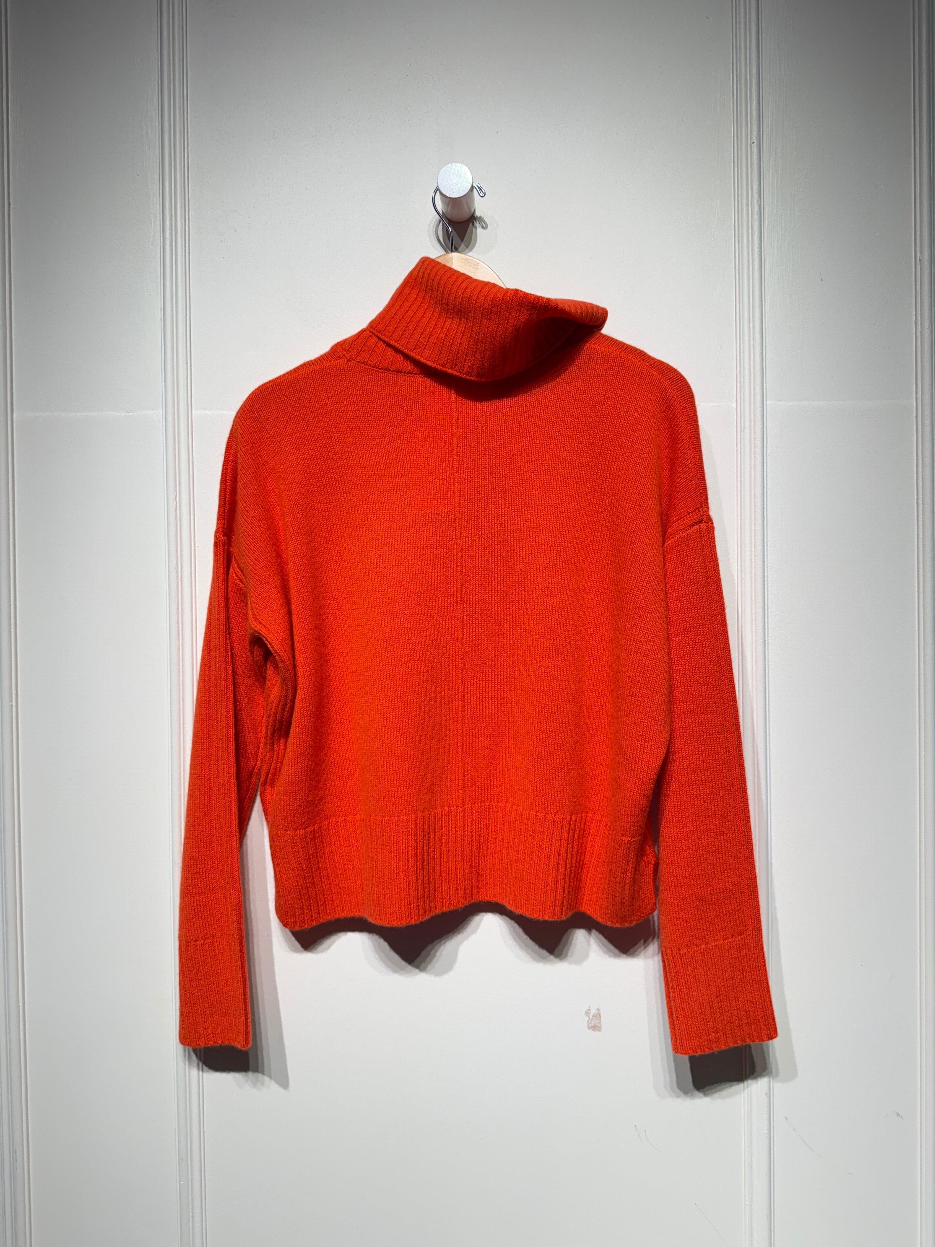Absolut Cashmere w/ Removable Neck (M)