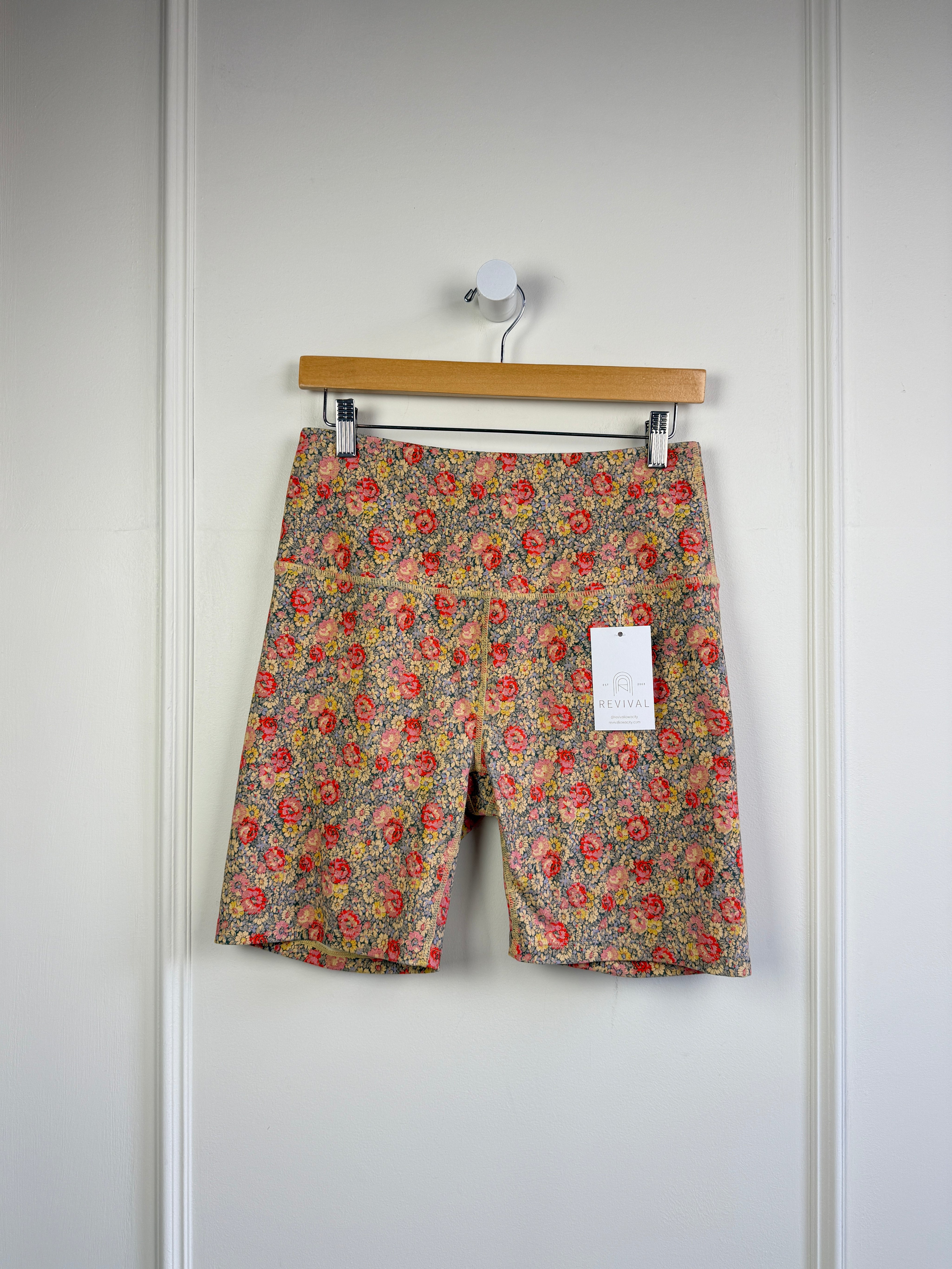The Great x Eddie Bauer Shorts (L)