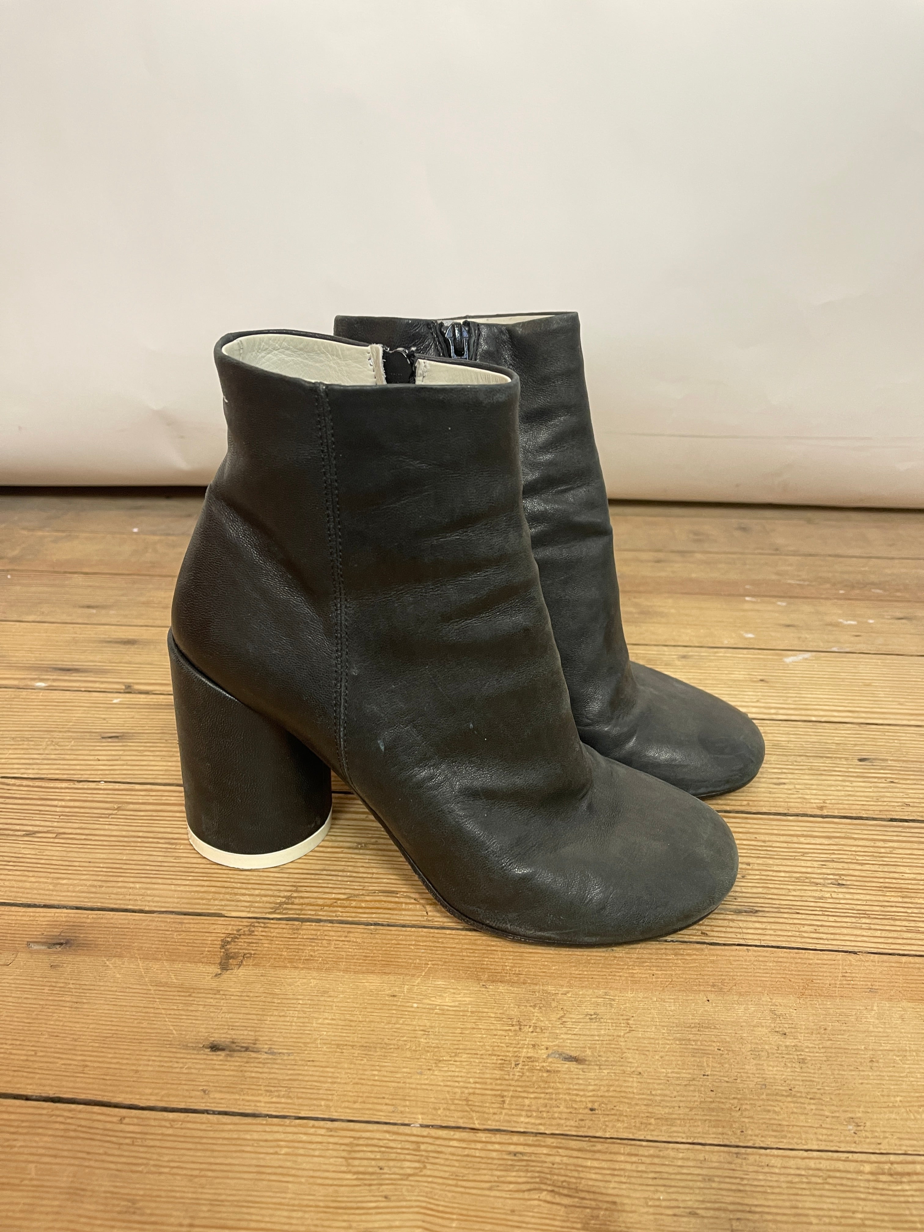 MM6 Anatomic Ankle Boots (39)