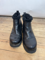 Ugg Black Shearling Lined Boots (9)