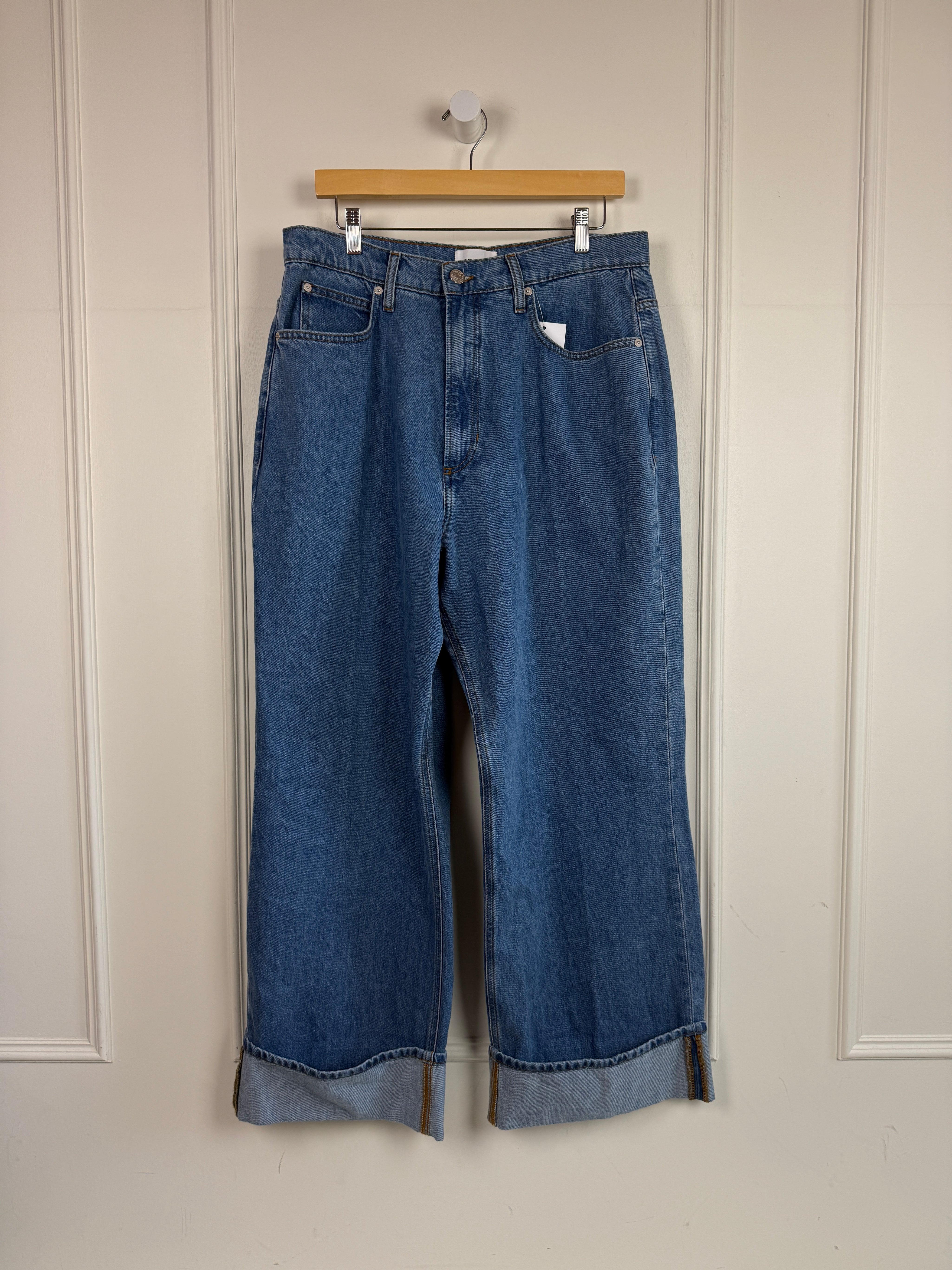 Frame Cuffed Denim (12/31)