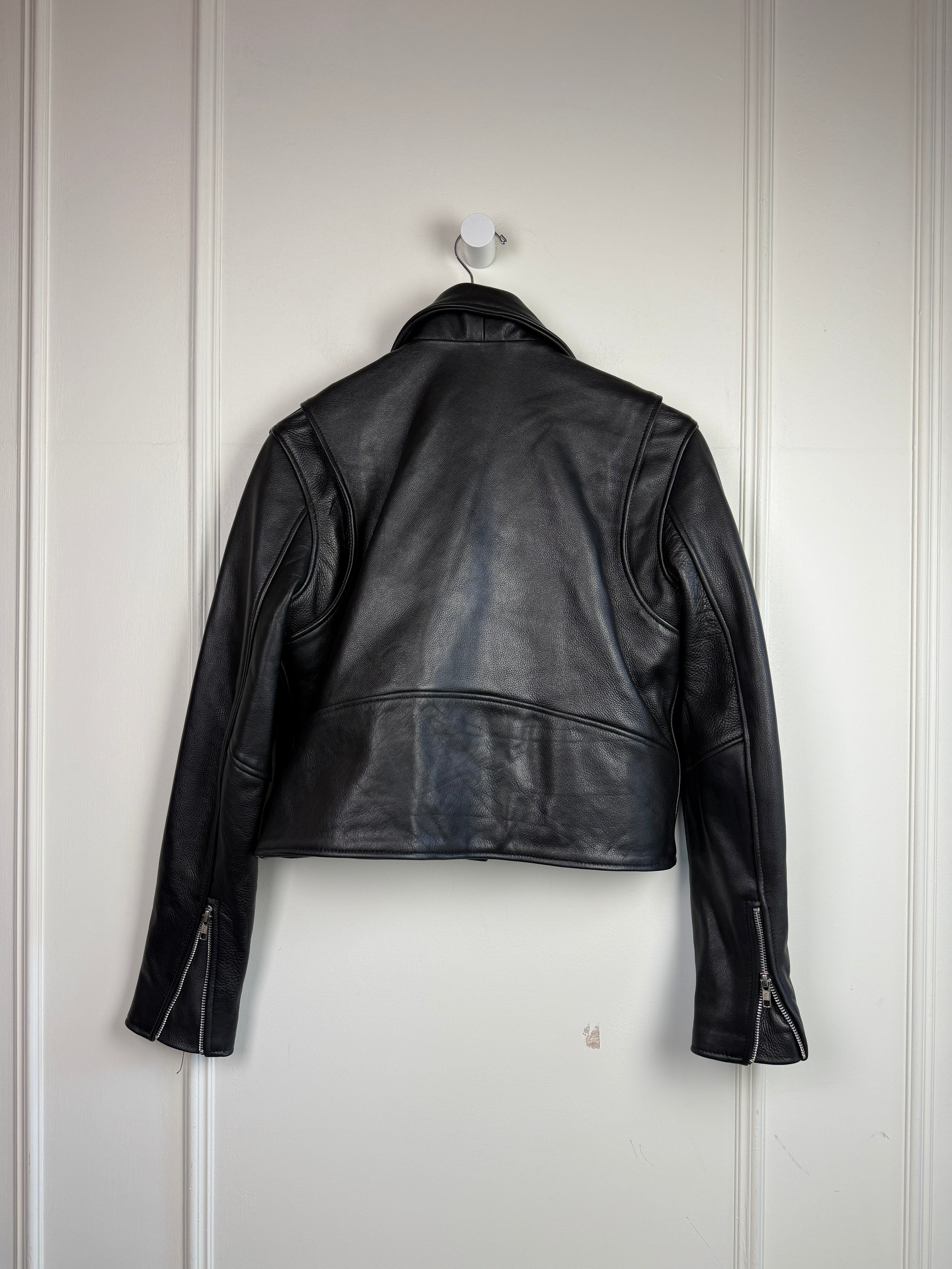 Understated Leather Classic Leather Jacket (L)