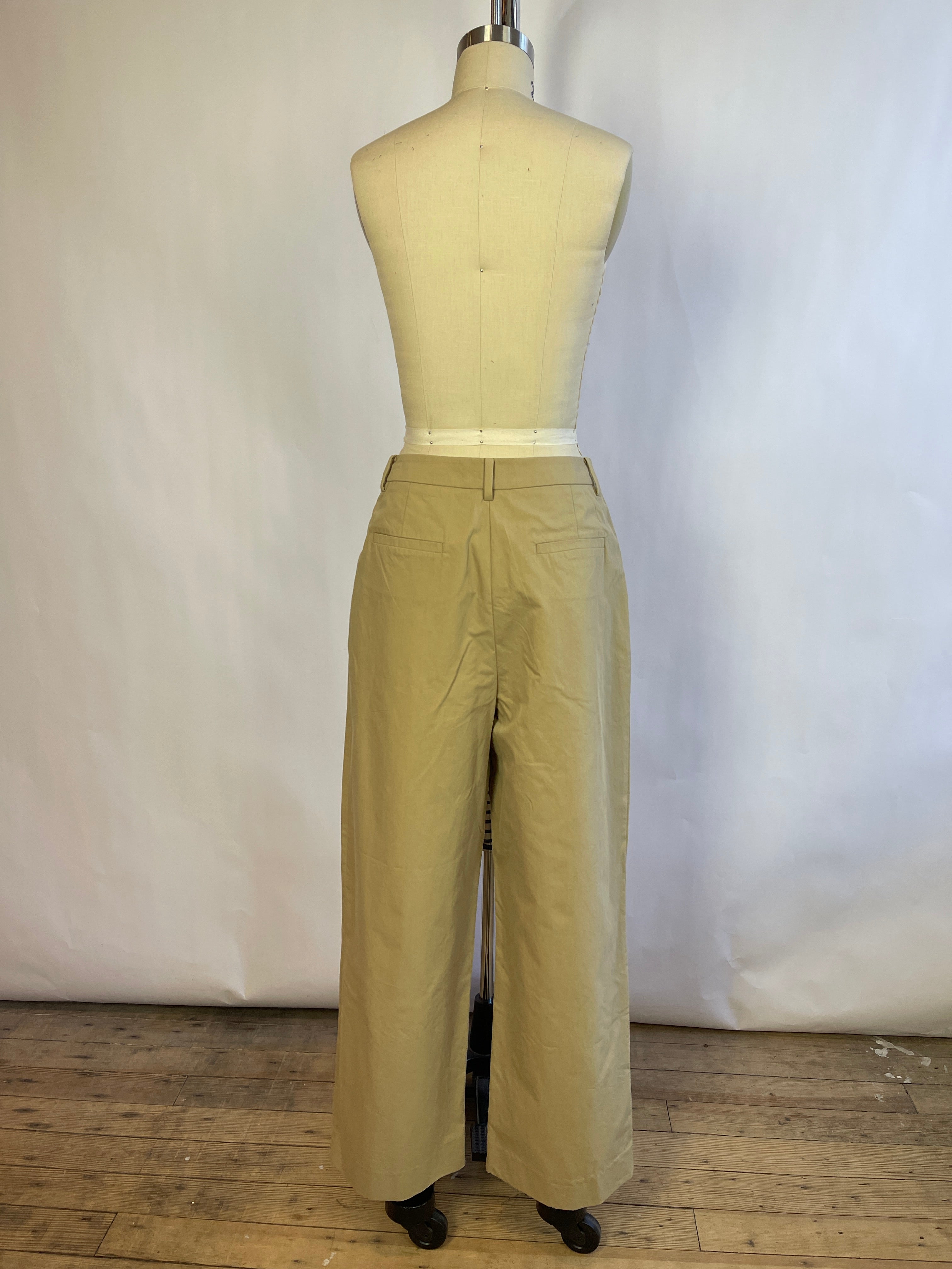 Dunst Semi-Wide Chino Pant (M)