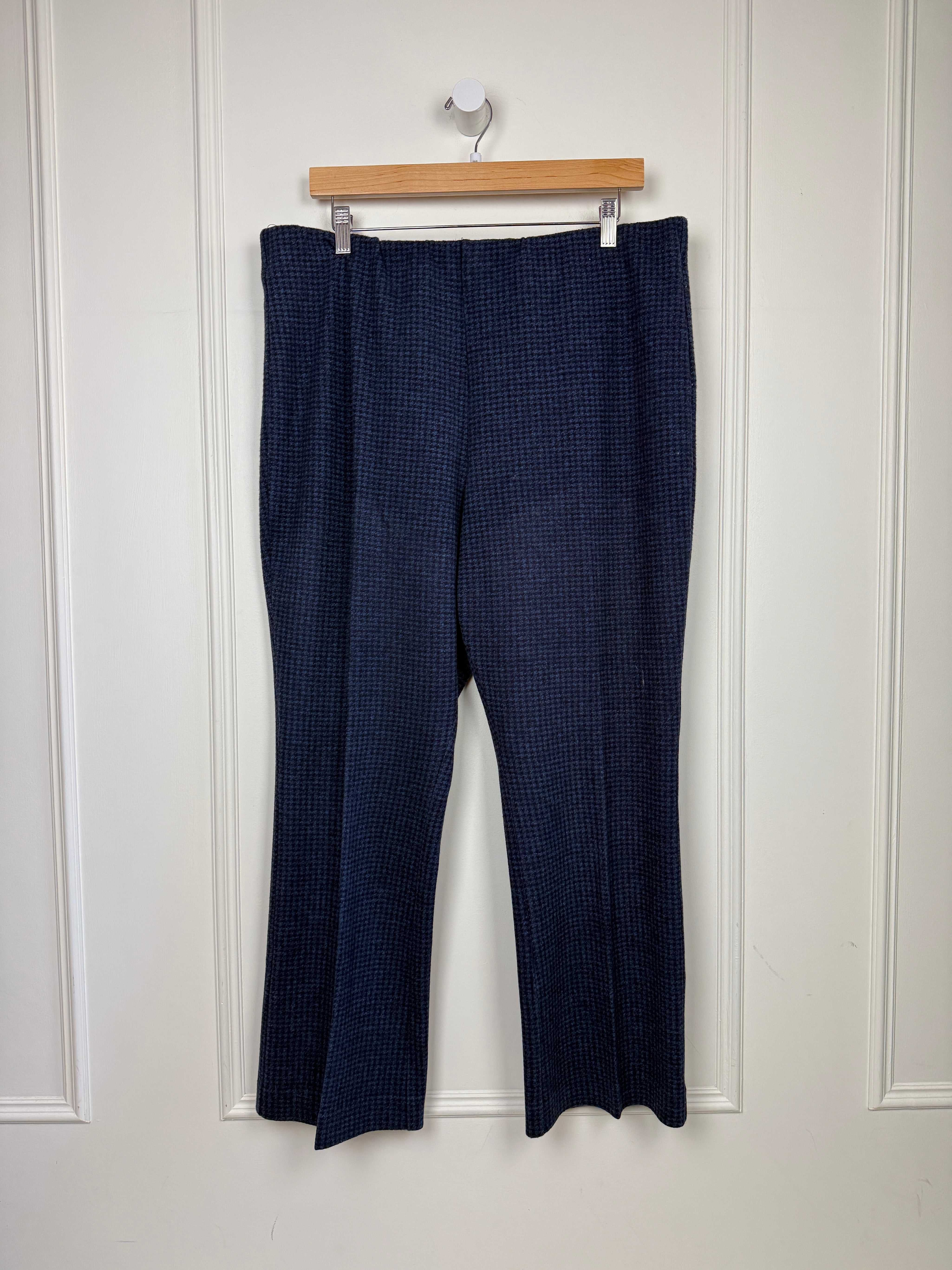 Ann Mashbum Pull On Pants (XL)