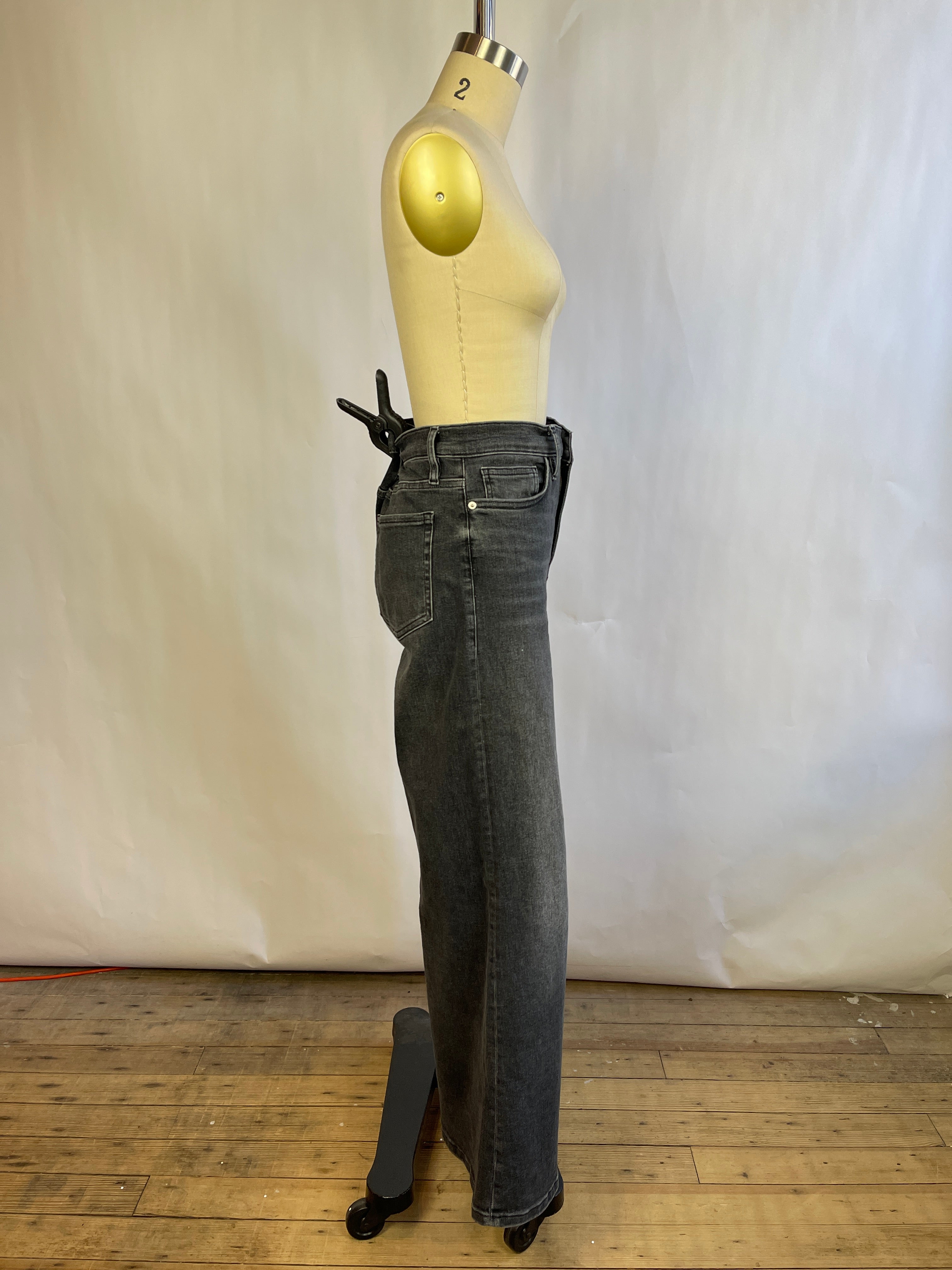 Frame Wide Leg Denim (8/29)