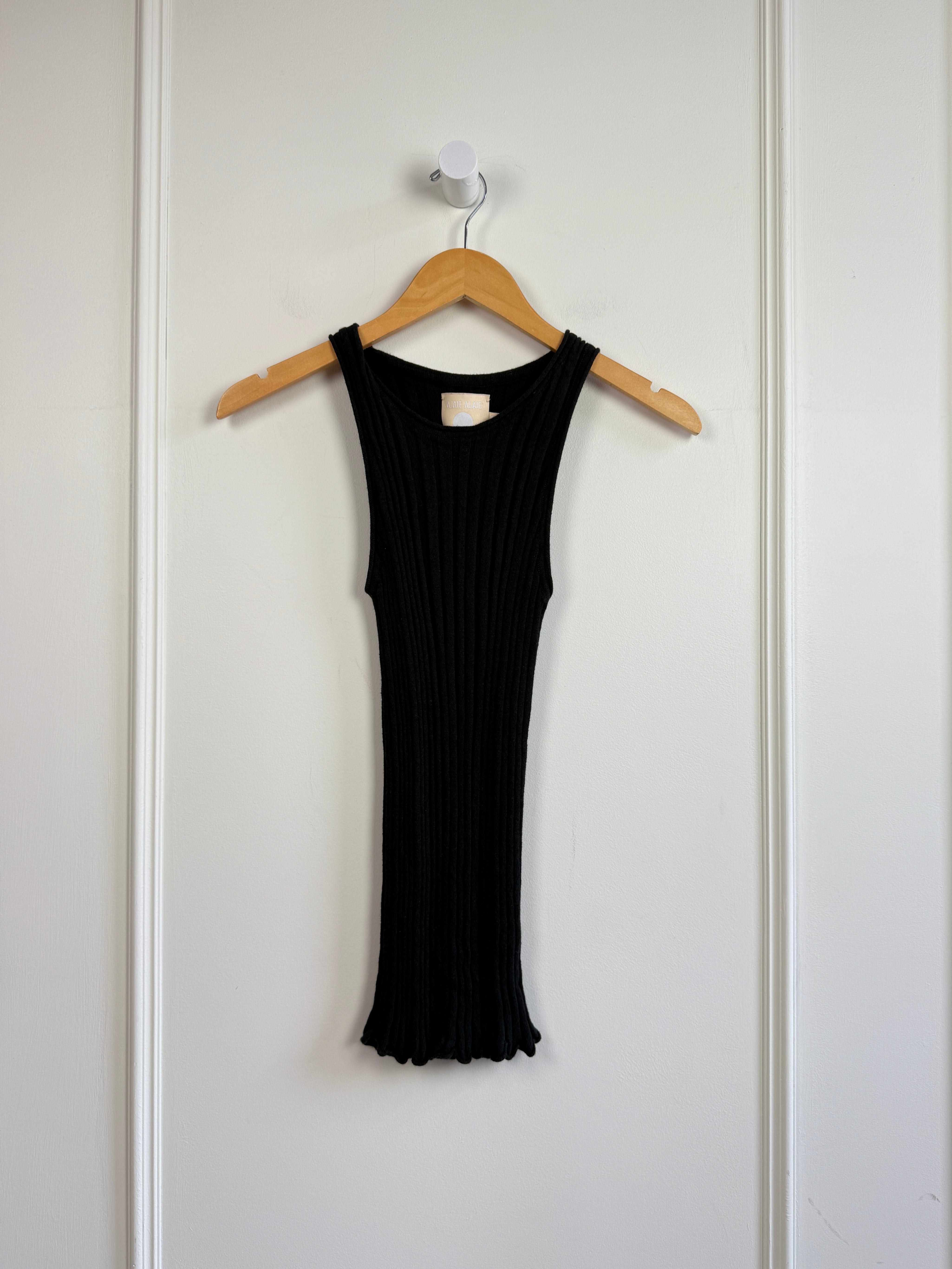 Ajaie Alaie Black Ribbed Tank (M)