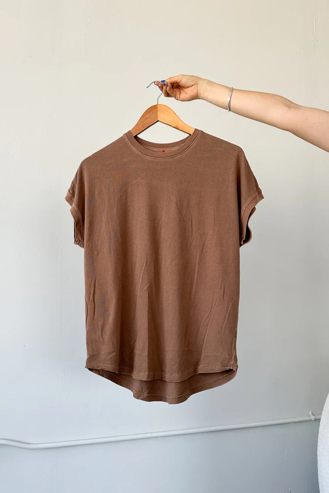 Le Bon Shoppe - Ease Tee | Chocolate