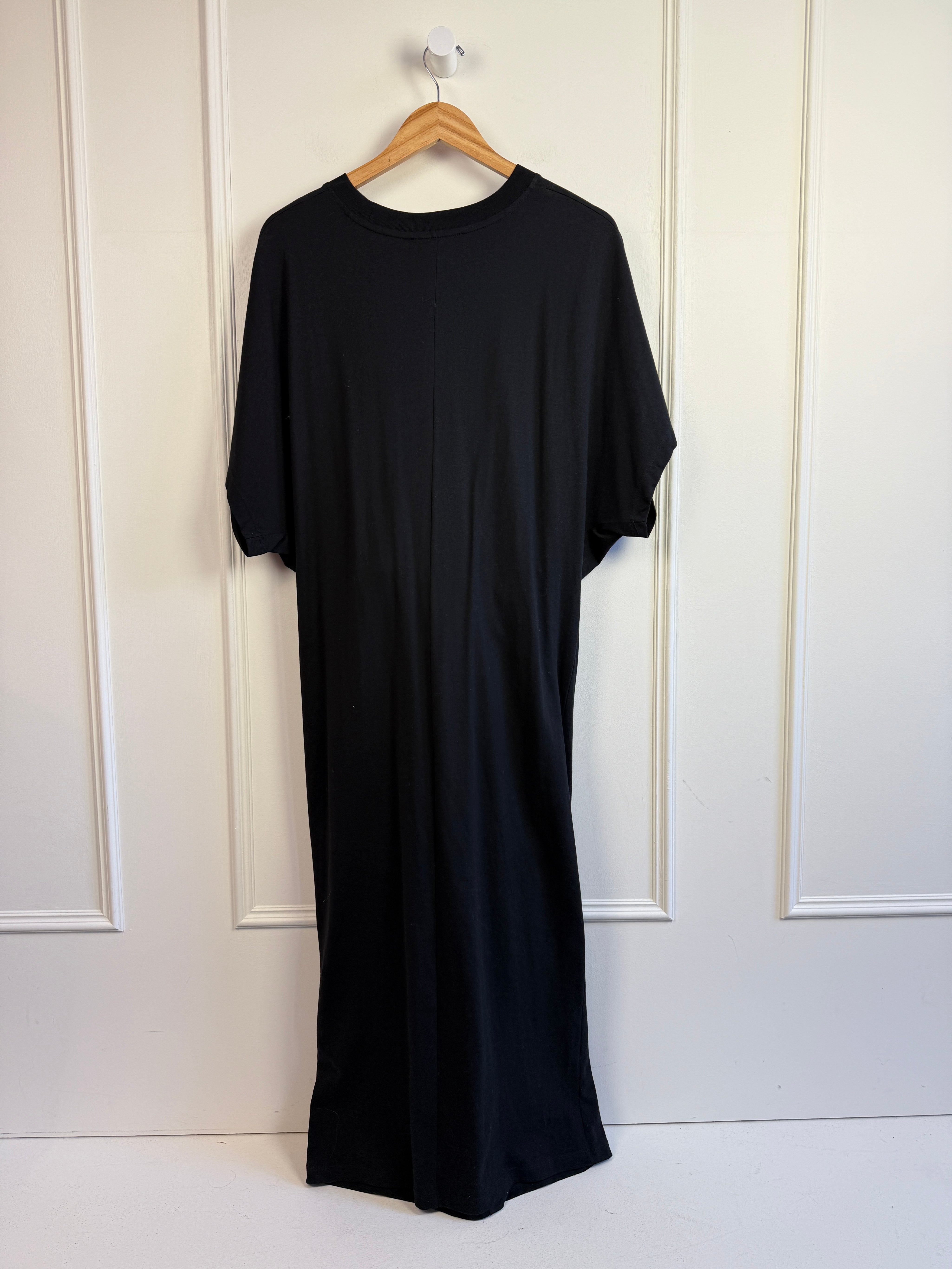 Closed Tie Front Dress (M)
