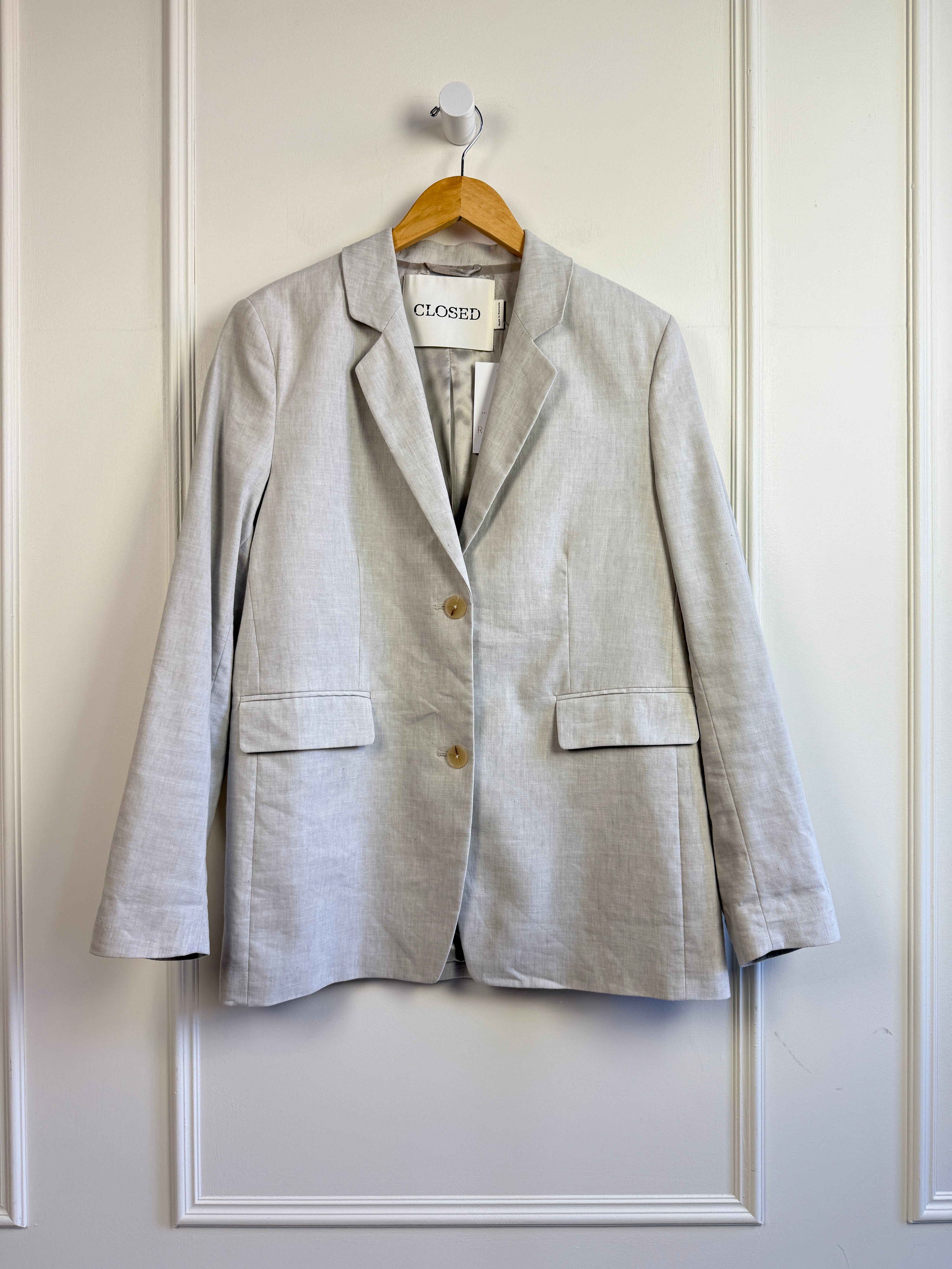 Closed Grey Blazer (M)