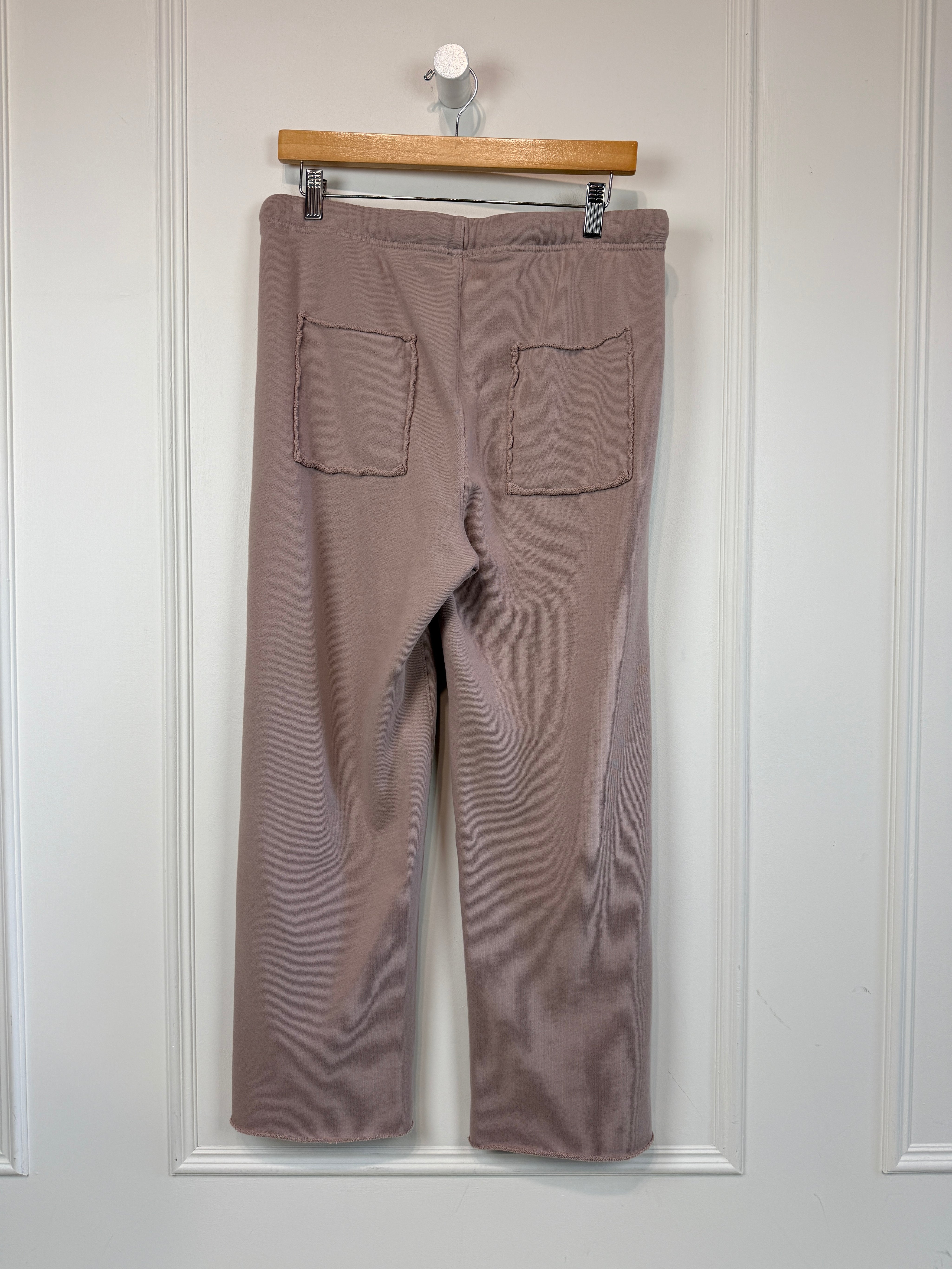 Frank & Eileen 'Bibi' Pant (M)