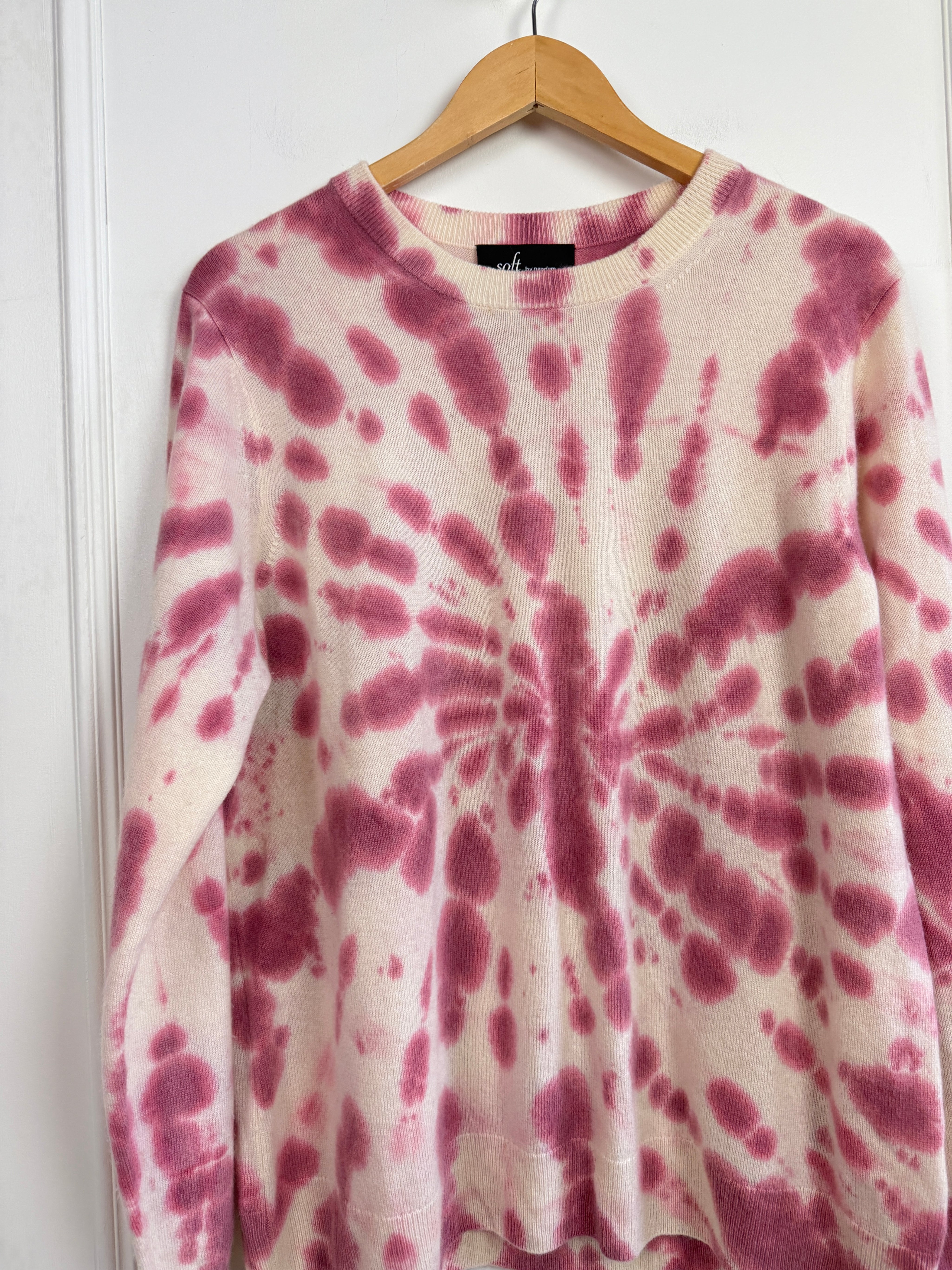 Naadam Cashmere Sweater (L)