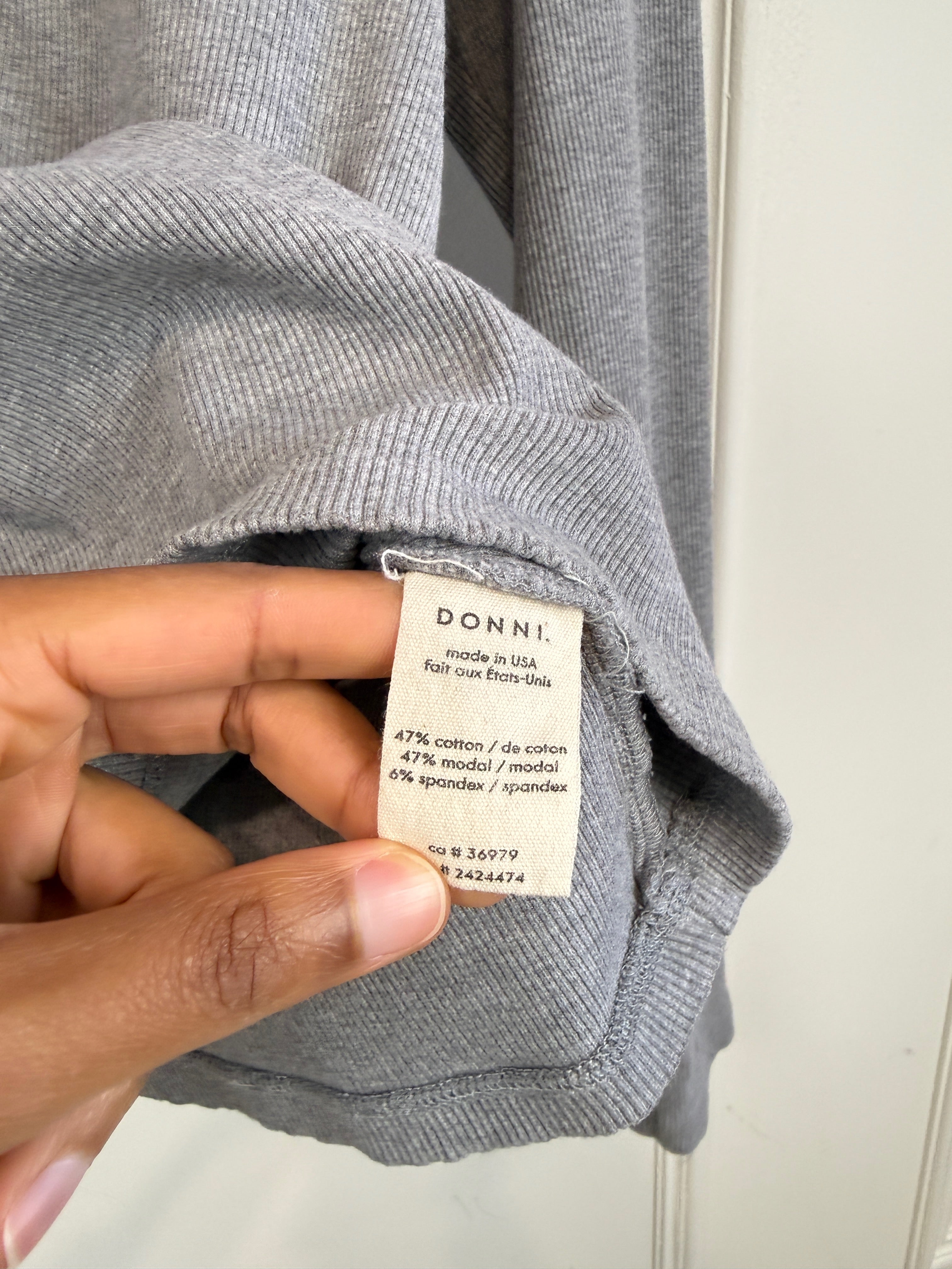 Donni Grey Ribbed Turtleneck (XL)