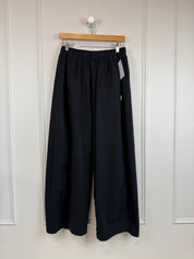 Le Bon Shoppe Black Parachute Pants (M)