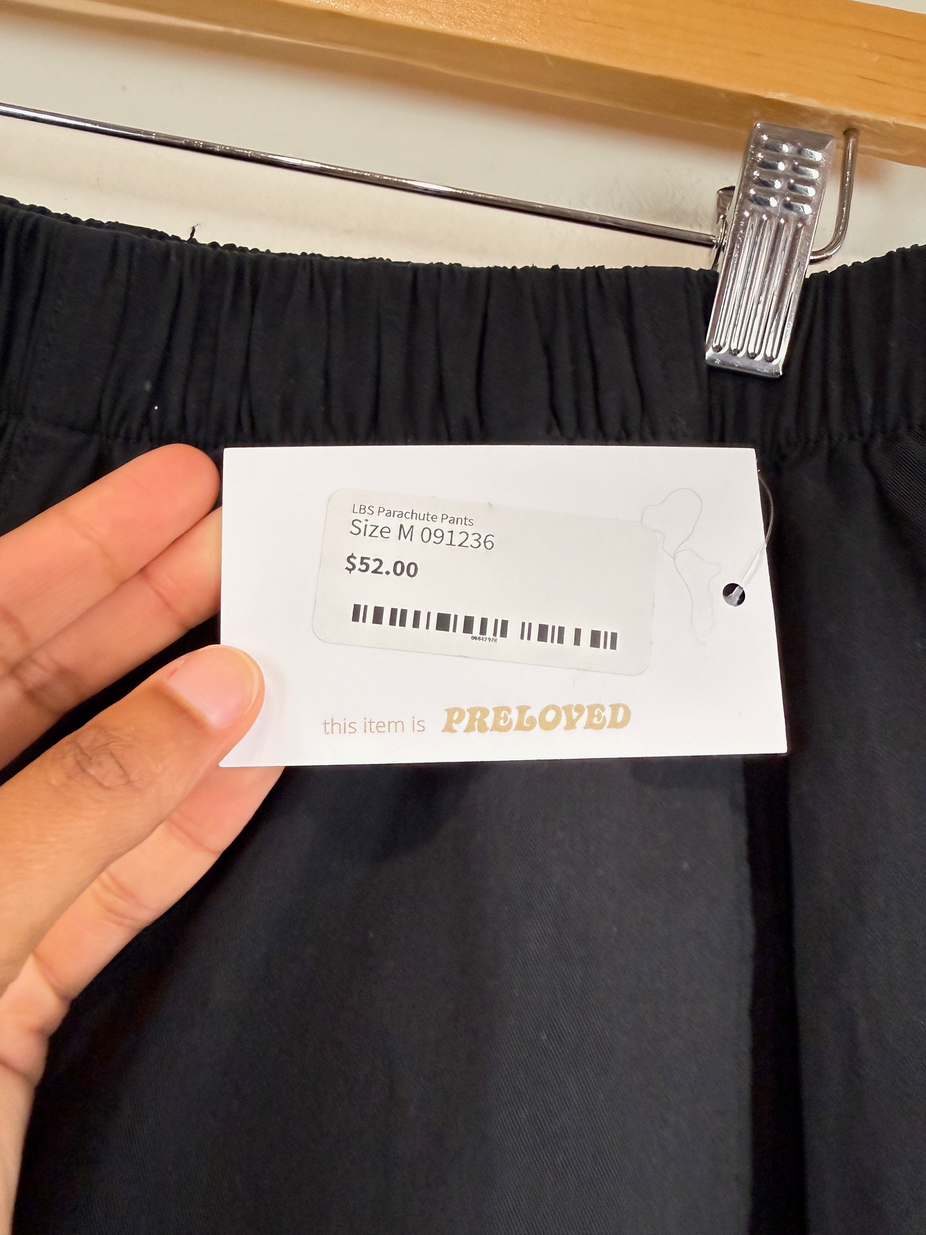 Le Bon Shoppe Black Parachute Pants (M)