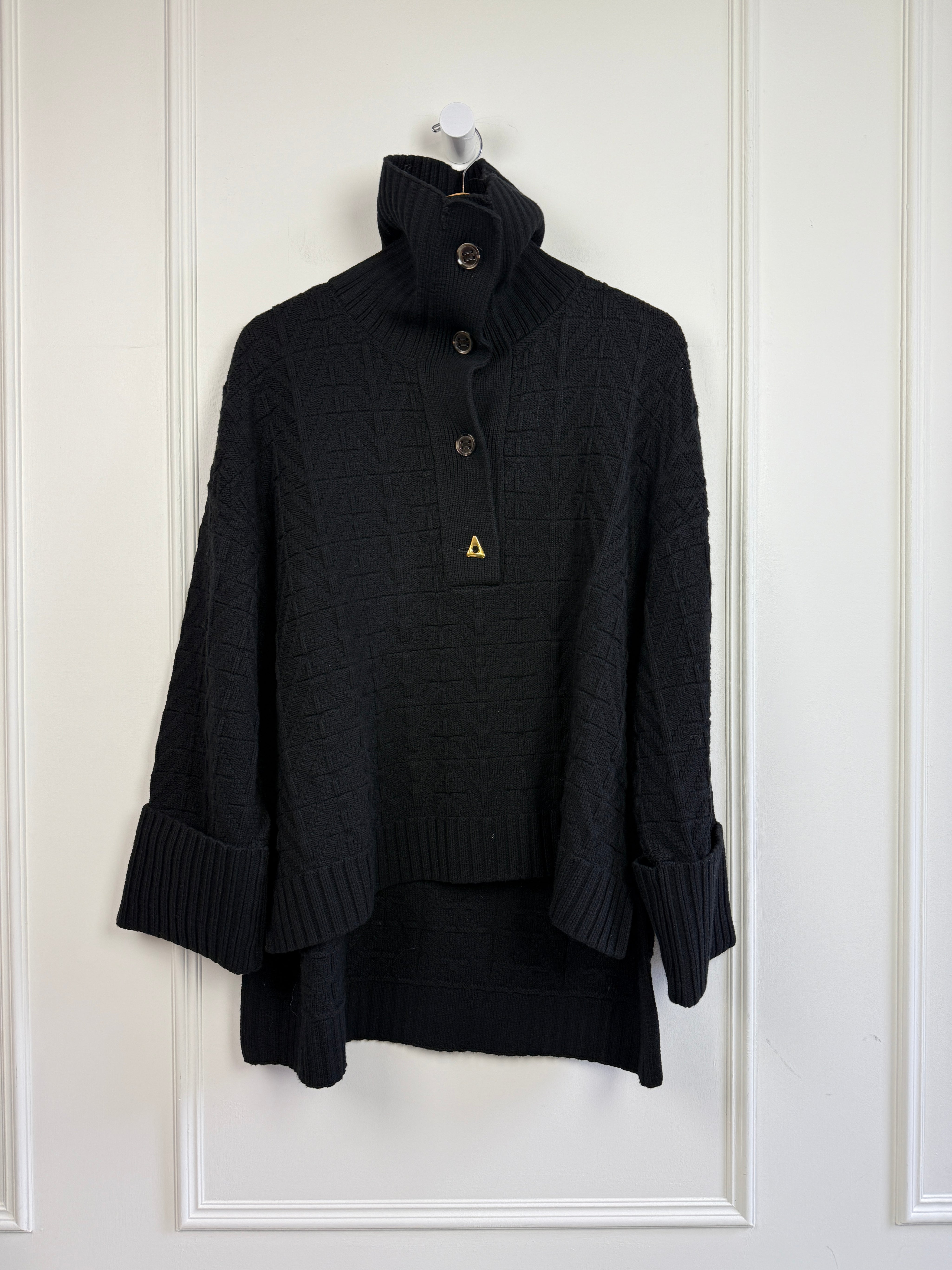 Aeron Knit Sweater (M)