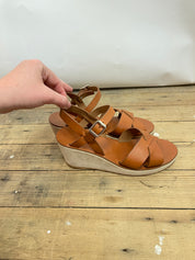 APC Judith Leather & Suede Wedge Sandal (39)