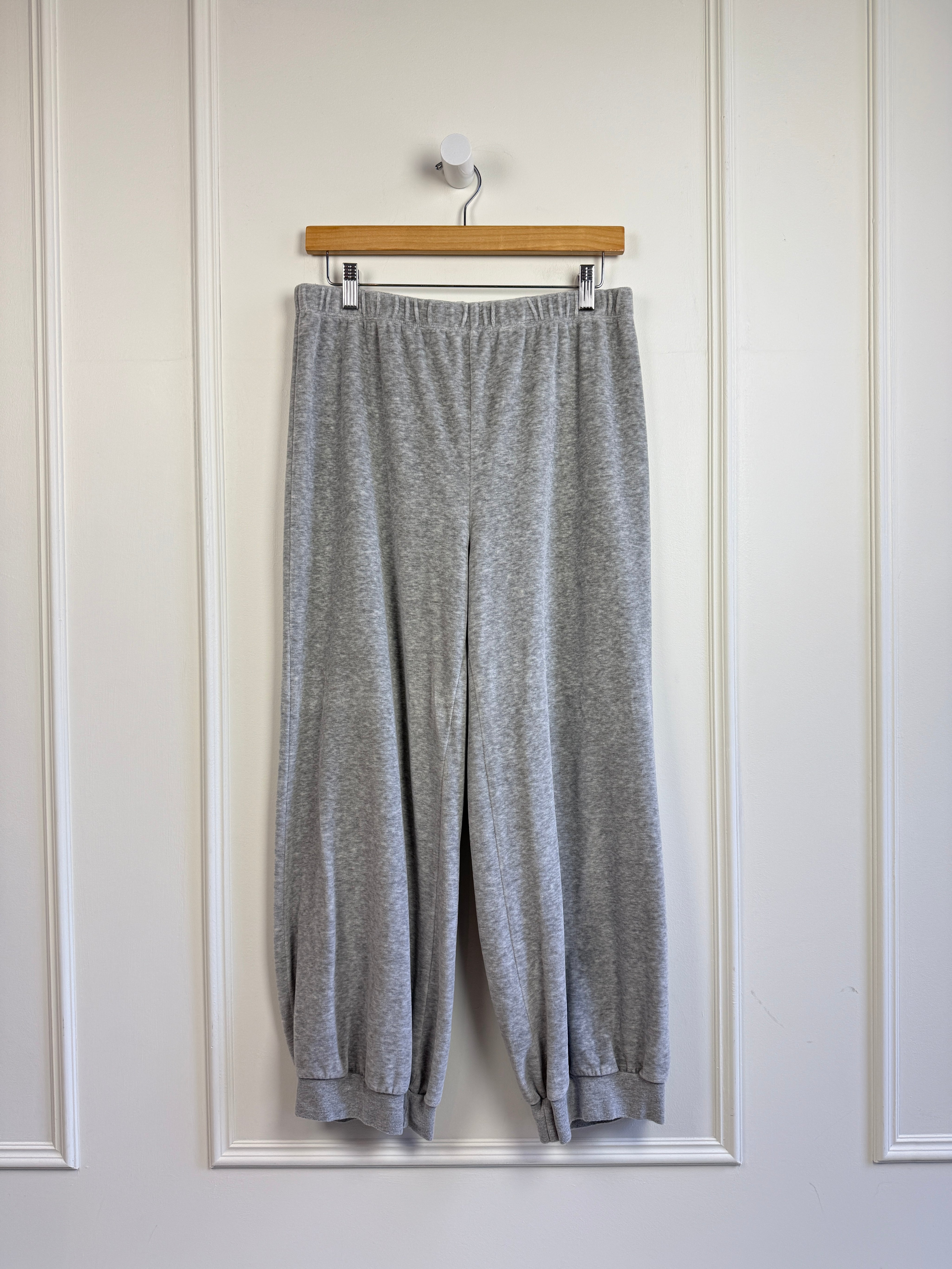Suzie Kondi Grey Sweat Set (L)